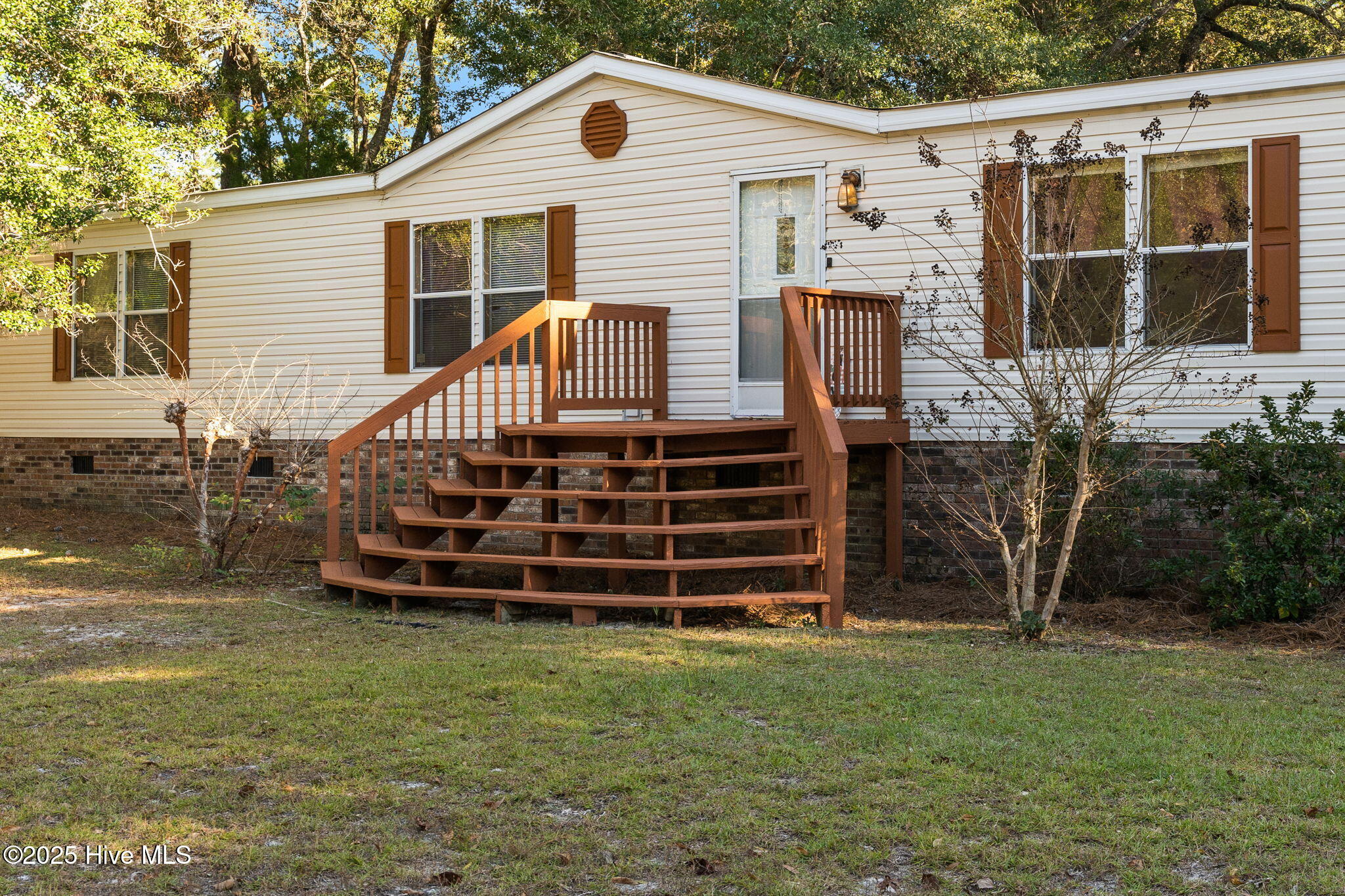 100541276 | Photo 42