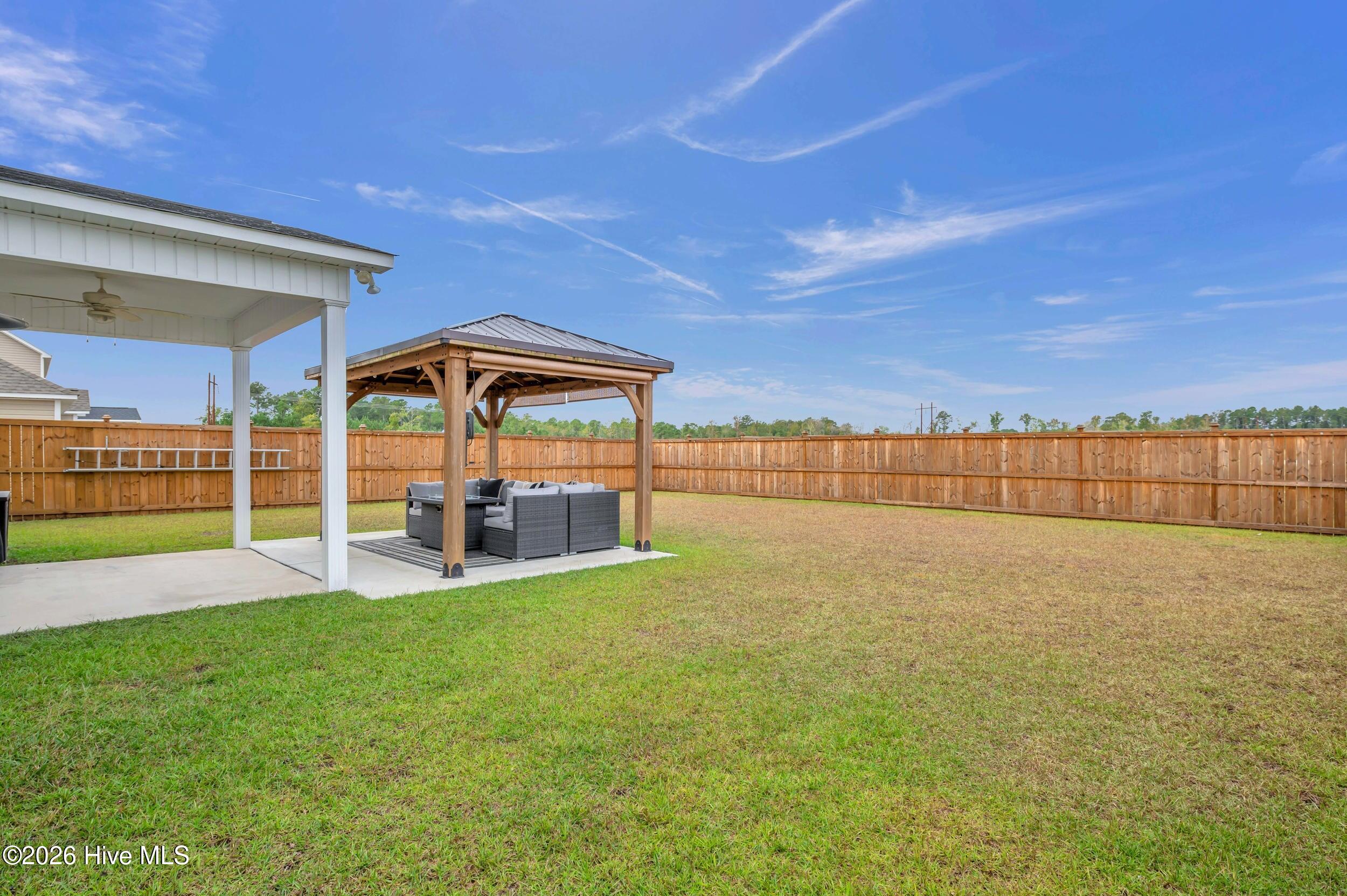 100547257 | Photo 46