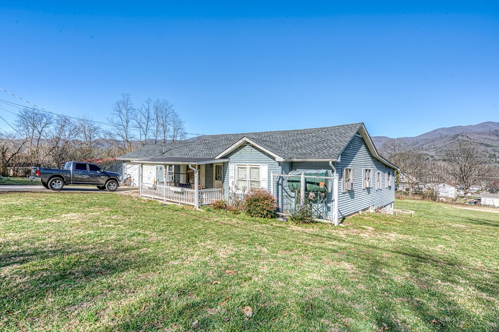 Homes for sale in Andrews, NC | 385 Aquone, Andrews, NC 28901 | MLS# 98523313