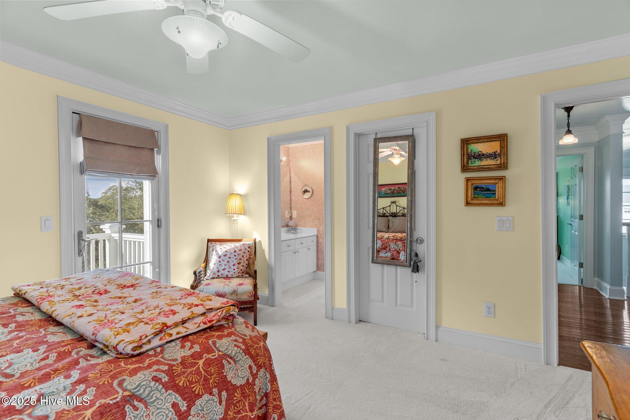 100525700 | Photo 38