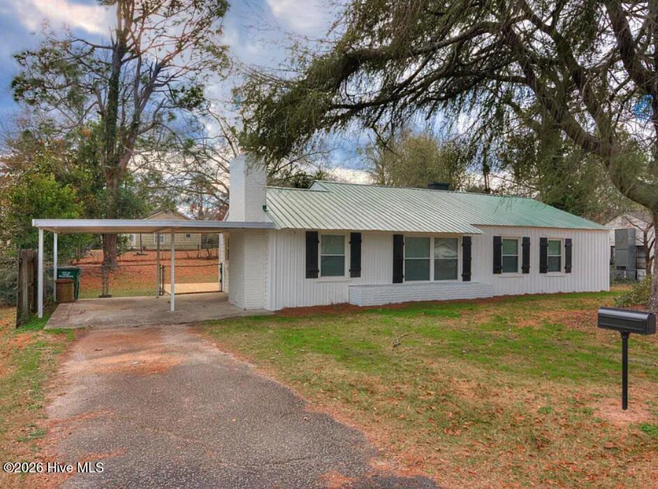 Single family home for sale at 1560 Wyman St NE, Aiken, SC 29801 | MLS# 100605875