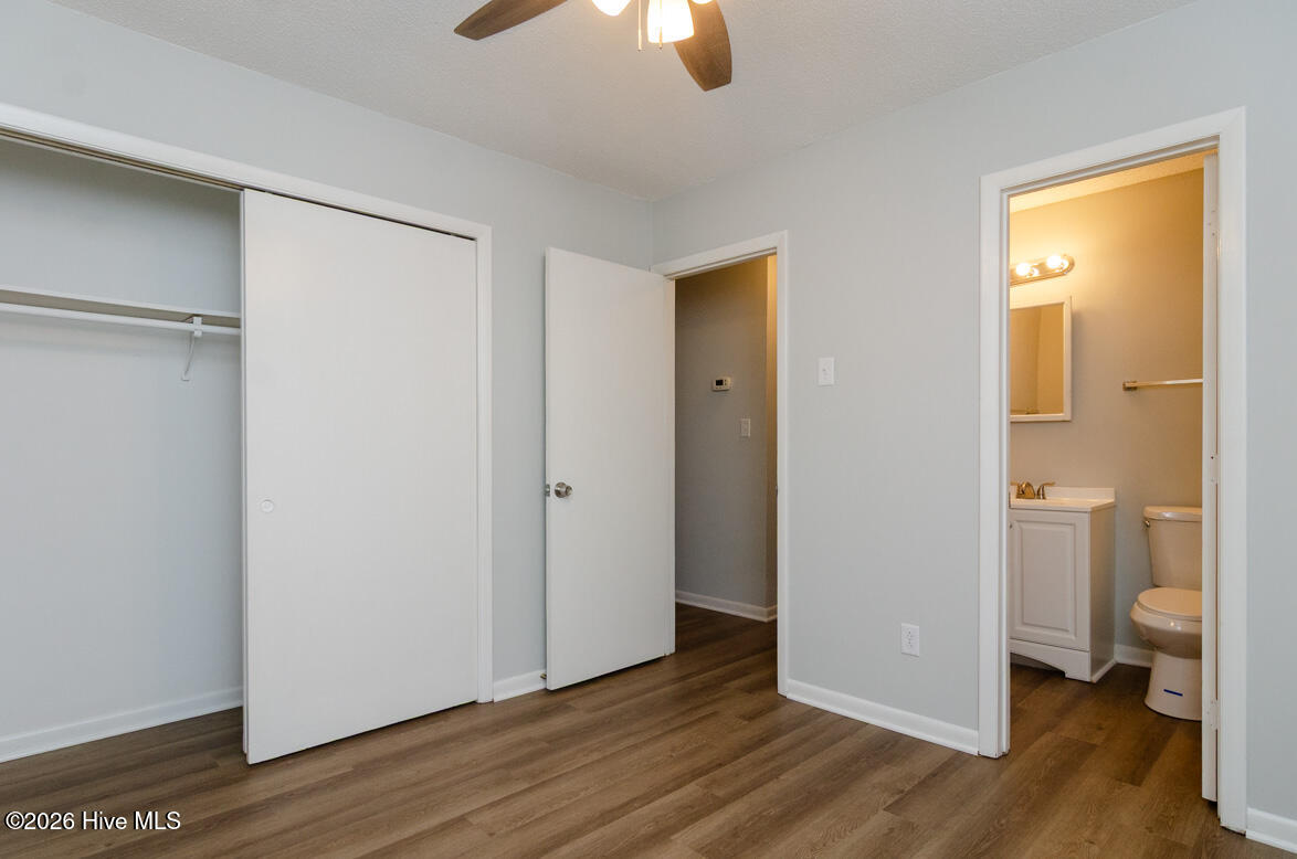 100554151 | Photo 11