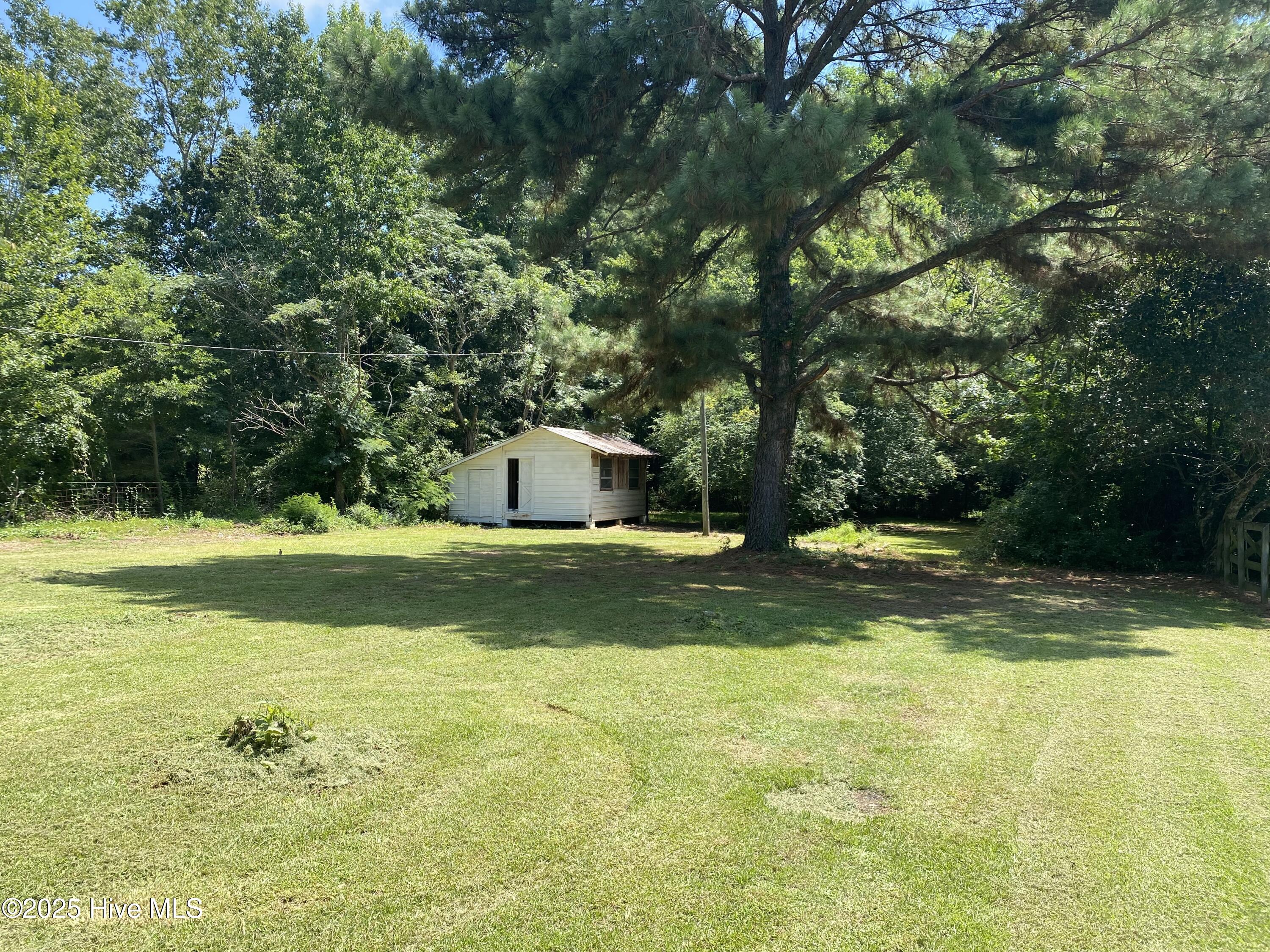 Homes for sale in Nashville, NC | 5937 Leonard Rd, Nashville, NC 27856 | MLS# 100521744