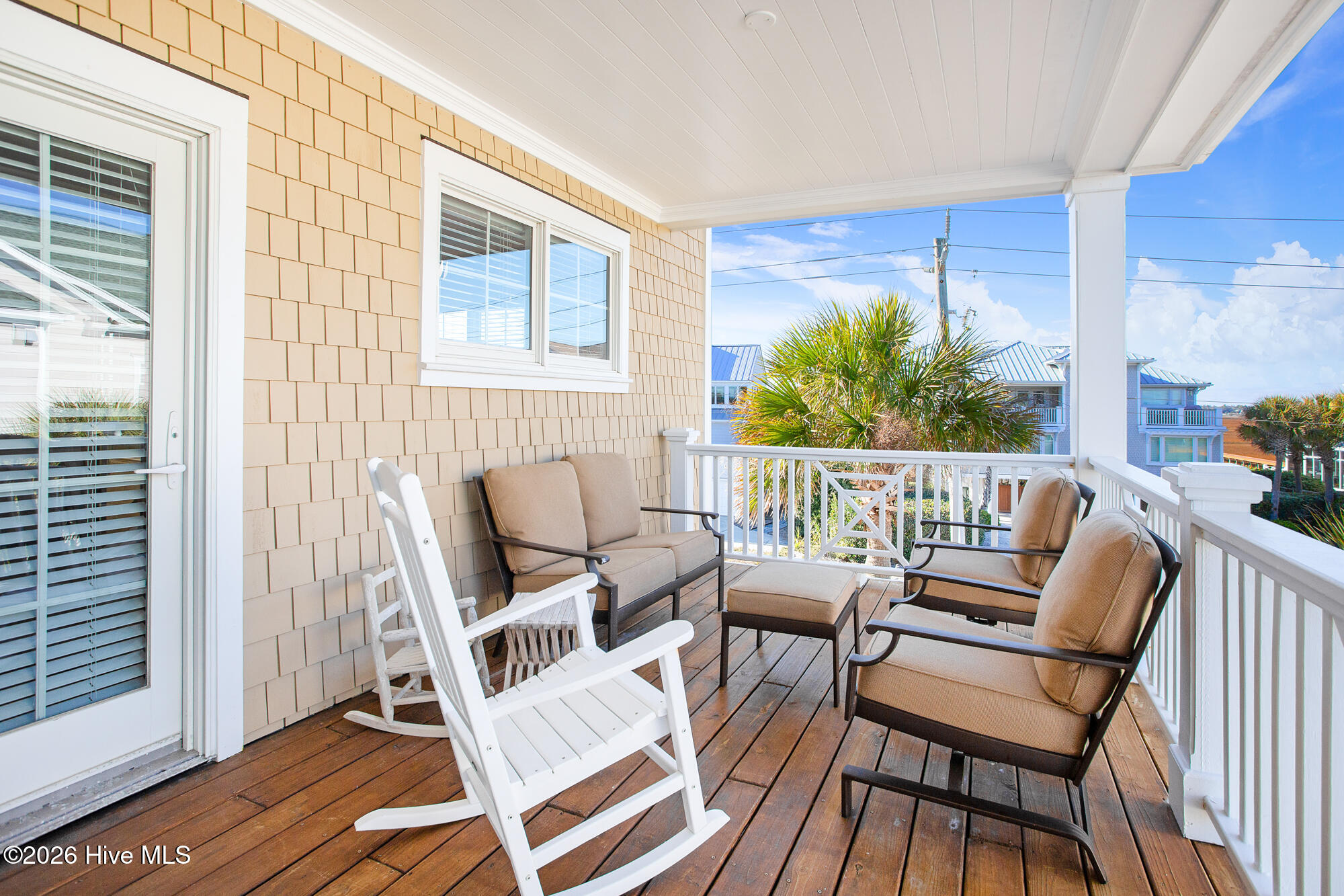 100555453 | Photo 16