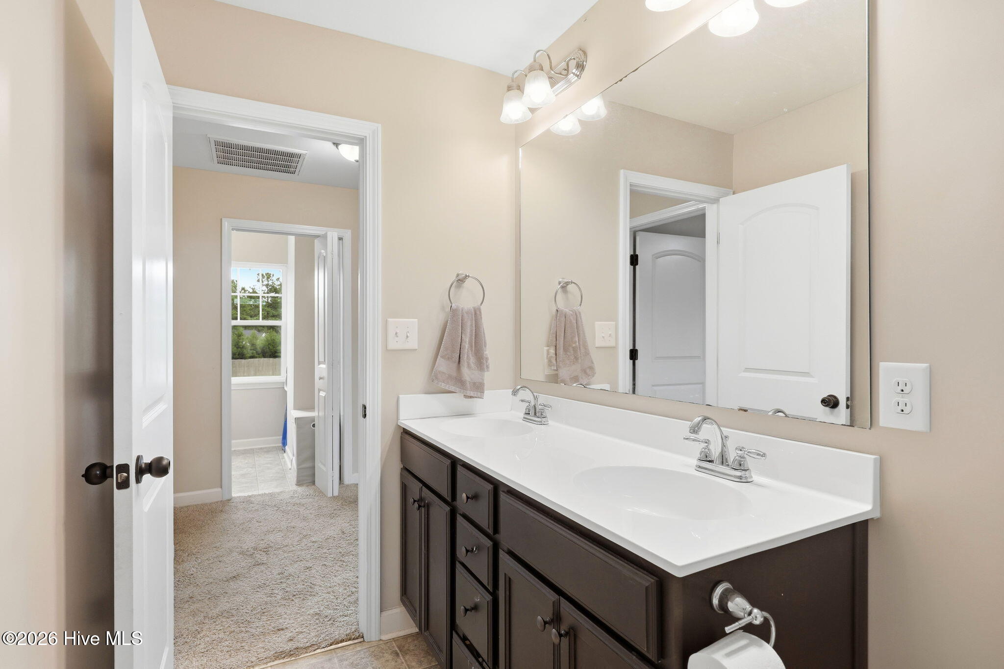 605 Coral Reef Court,Sneads Ferry