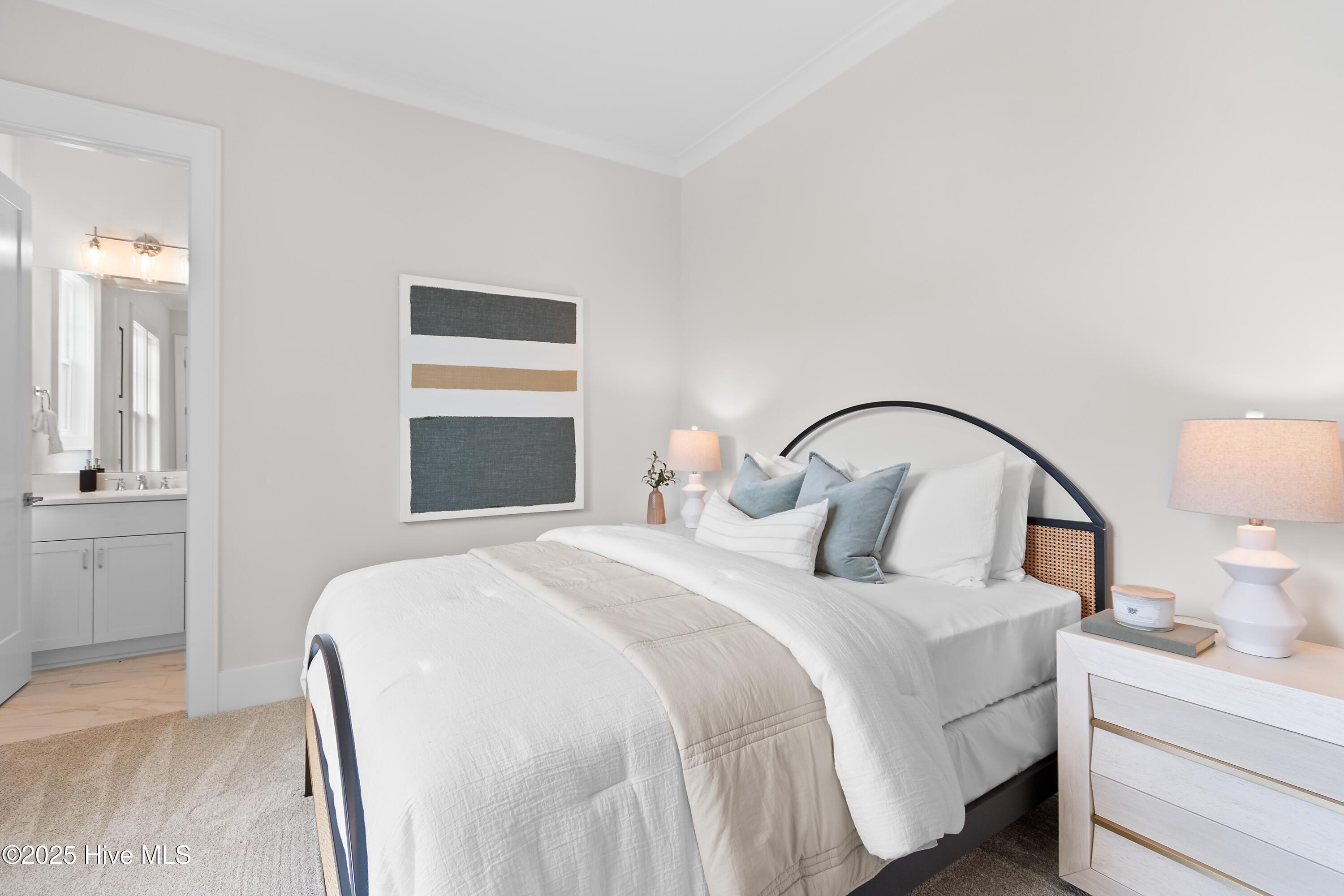 100492285 | Photo 25