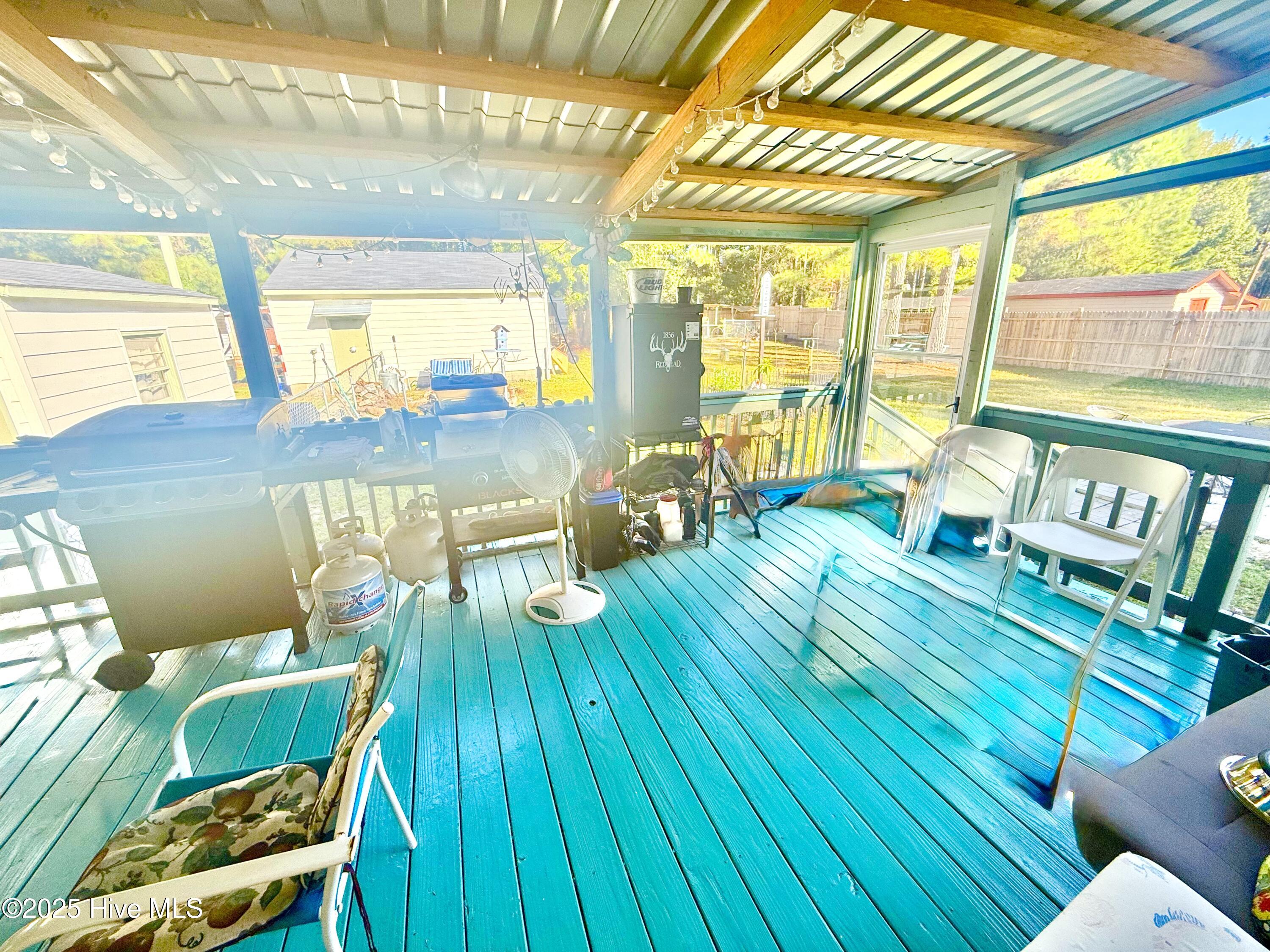 100527514 | Photo 11