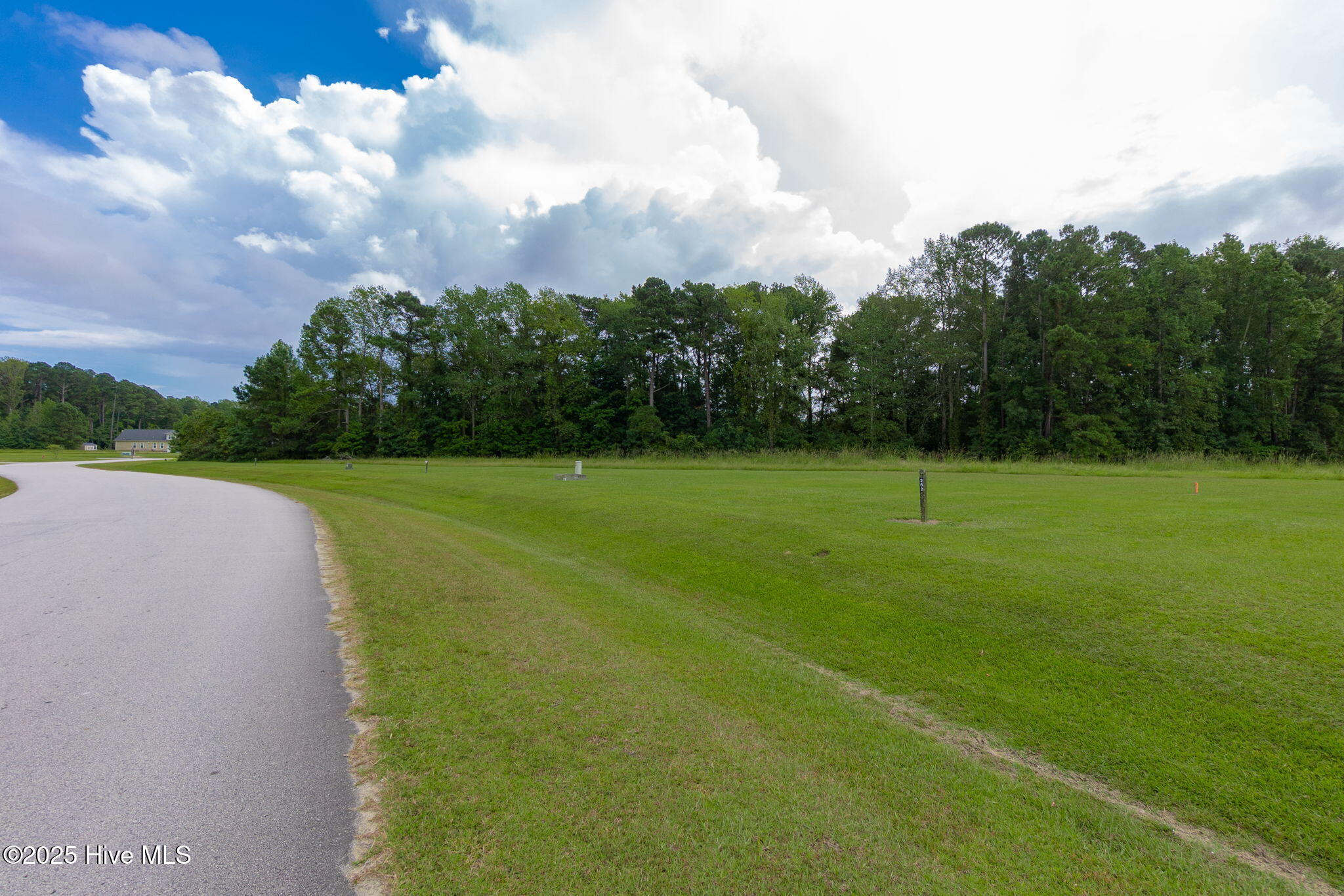 341 W Burton Farm Drive,Minnesott Beach