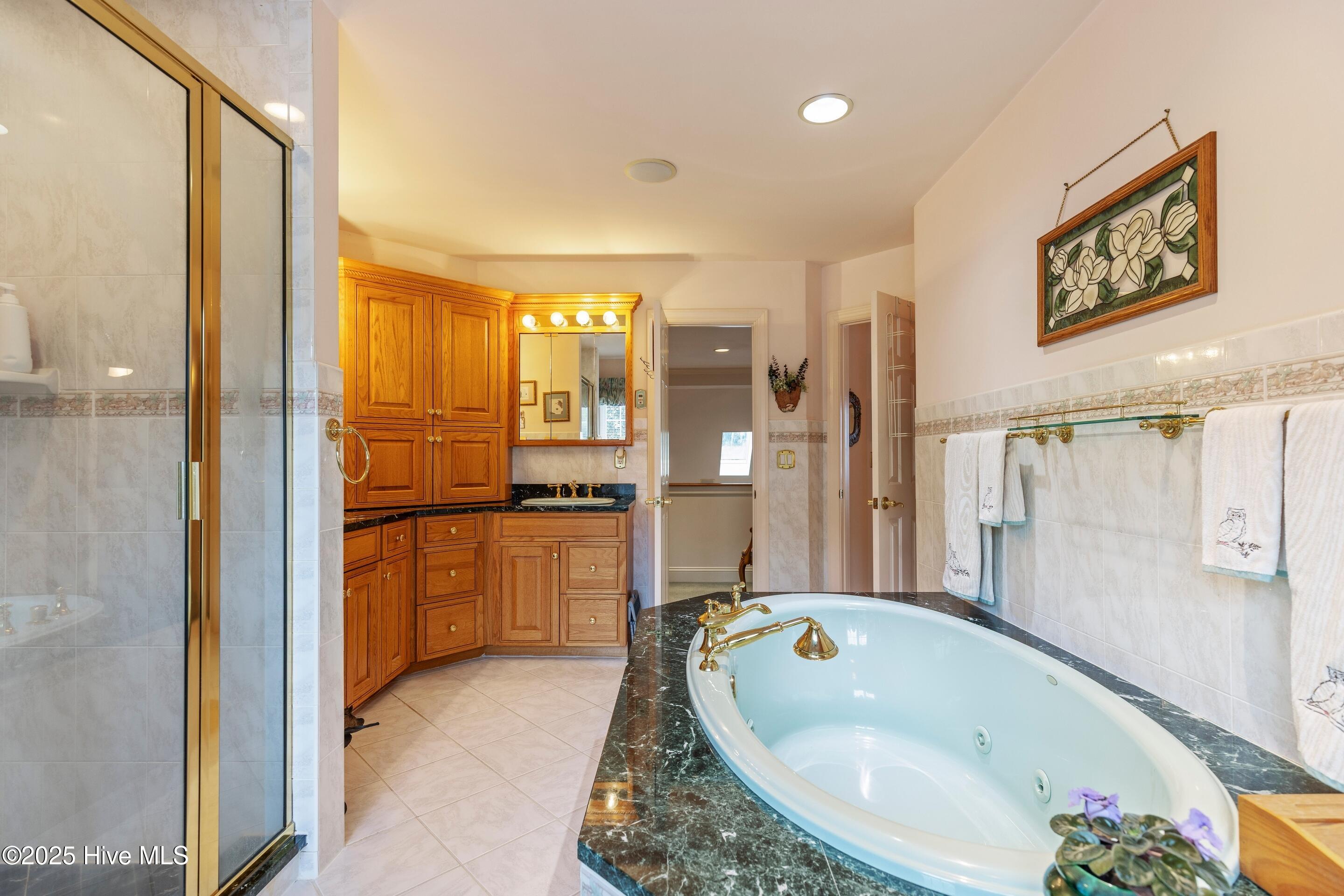 100545020 | Photo 25