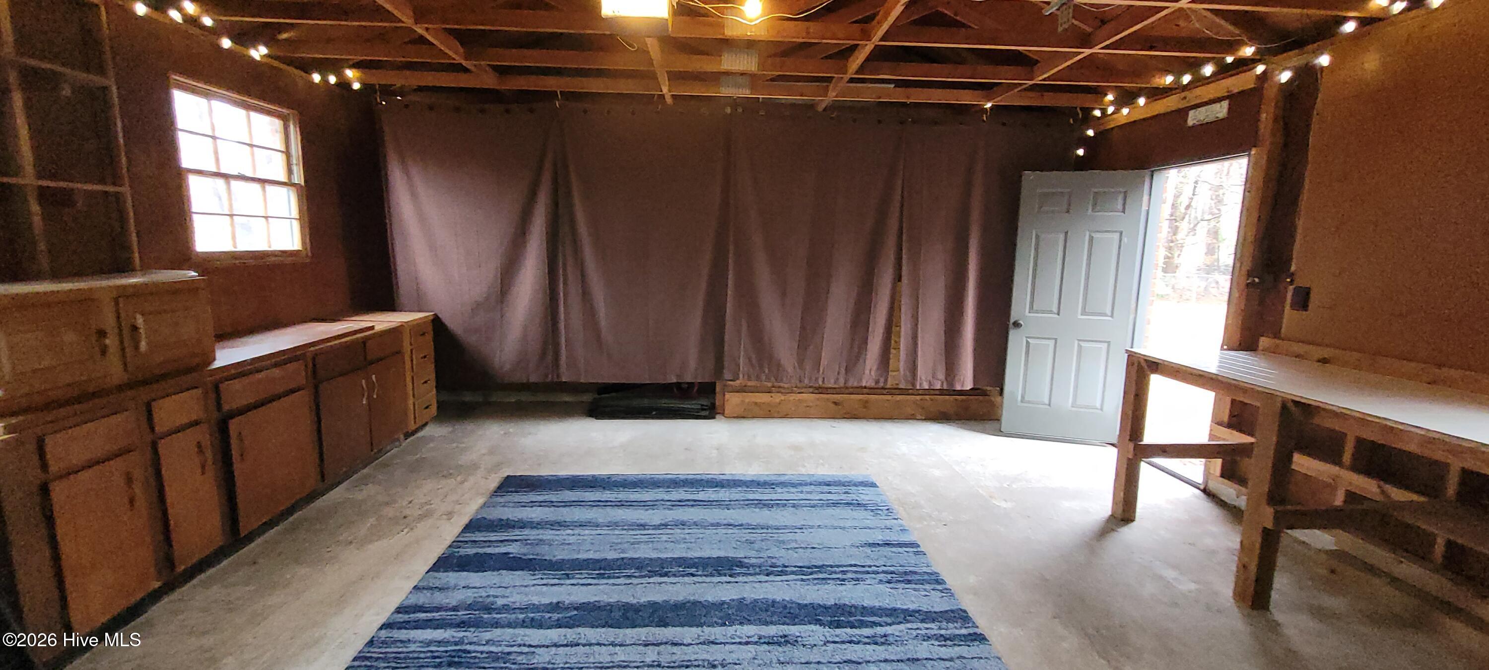 100551473 | Photo 47