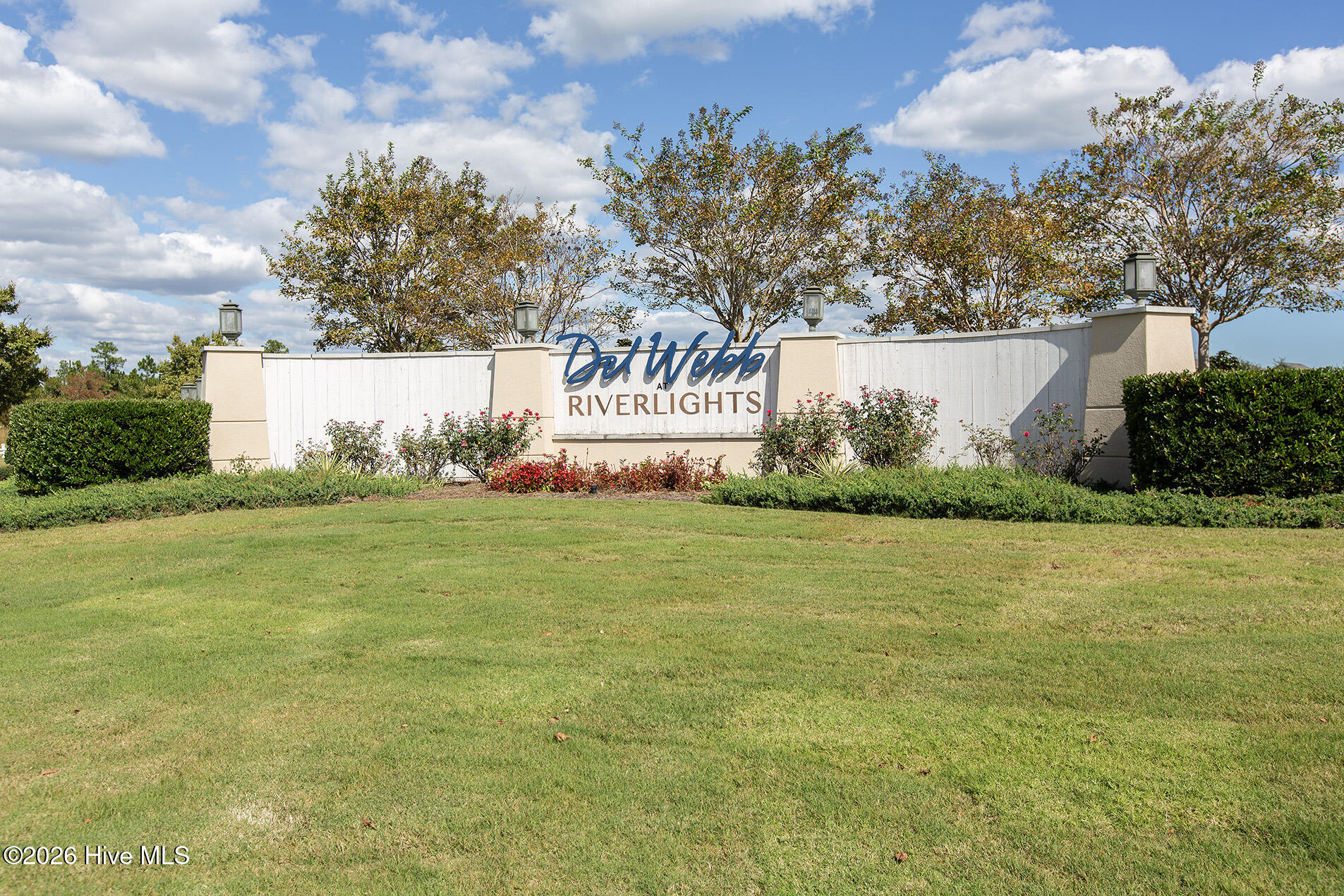 100554927 | Photo 52