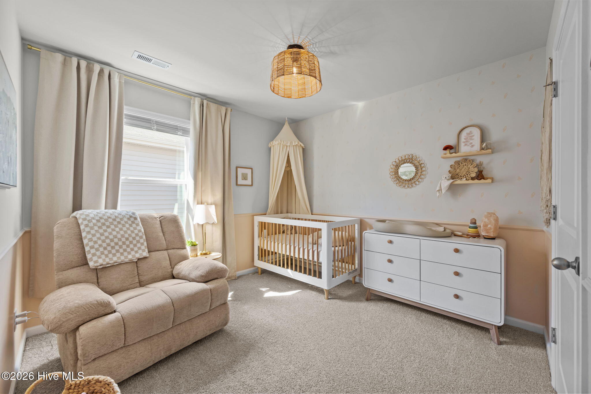 100557518 | Photo 29