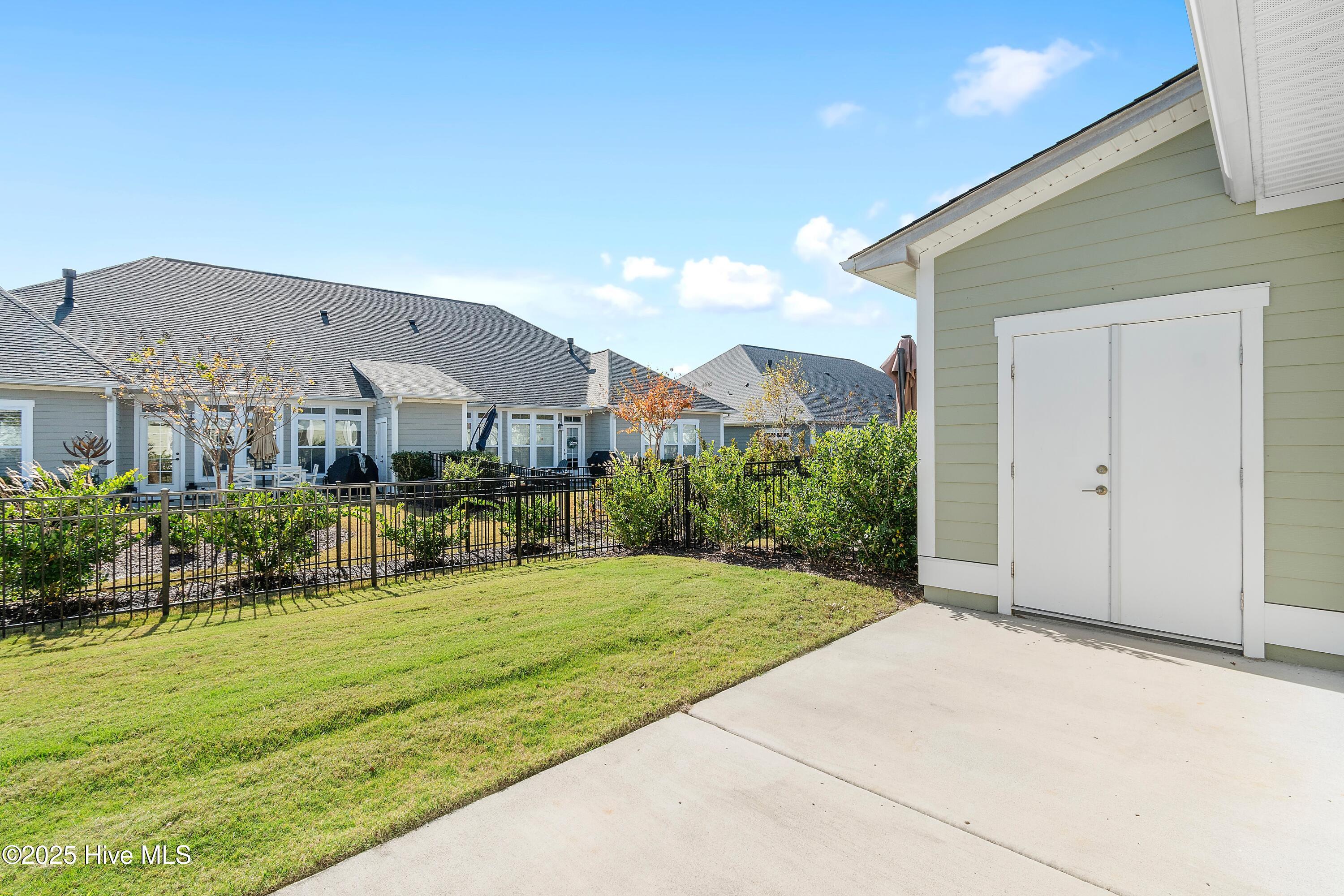 100539613 | Photo 37