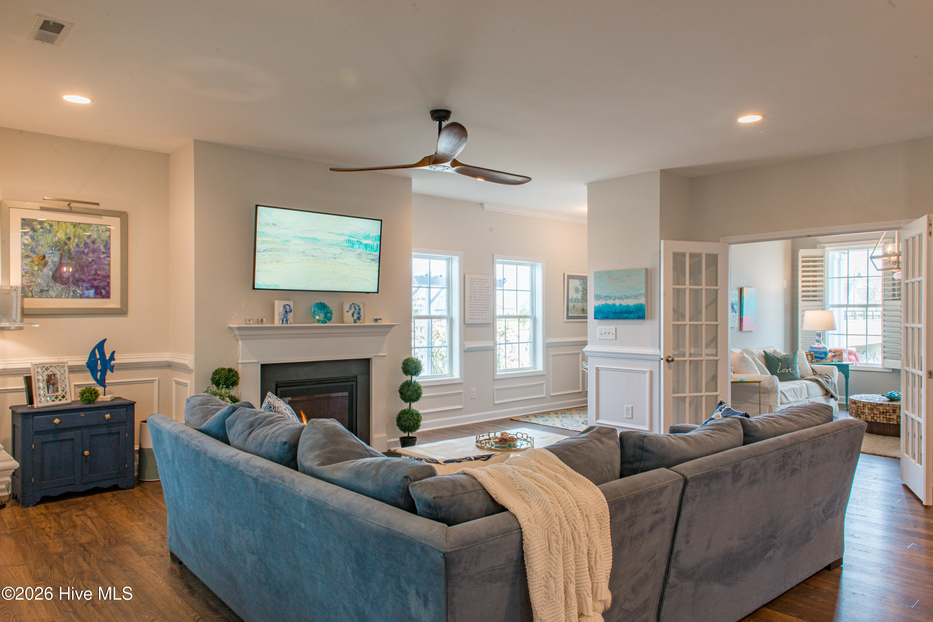 100553432 | Photo 20