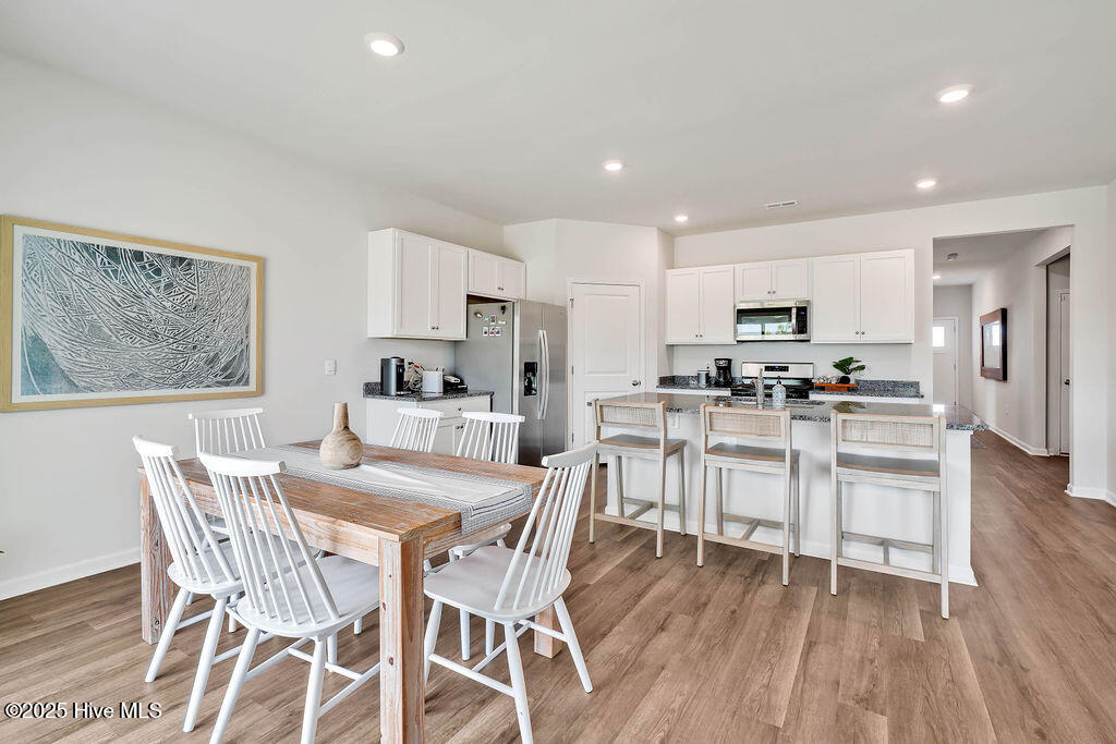 100531581 | Photo 11