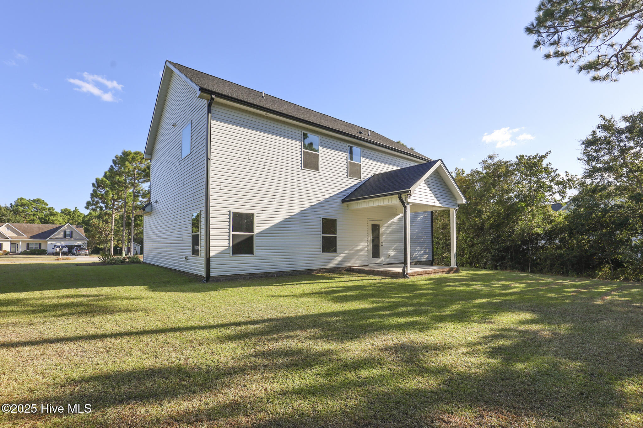 100553822 | Photo 88