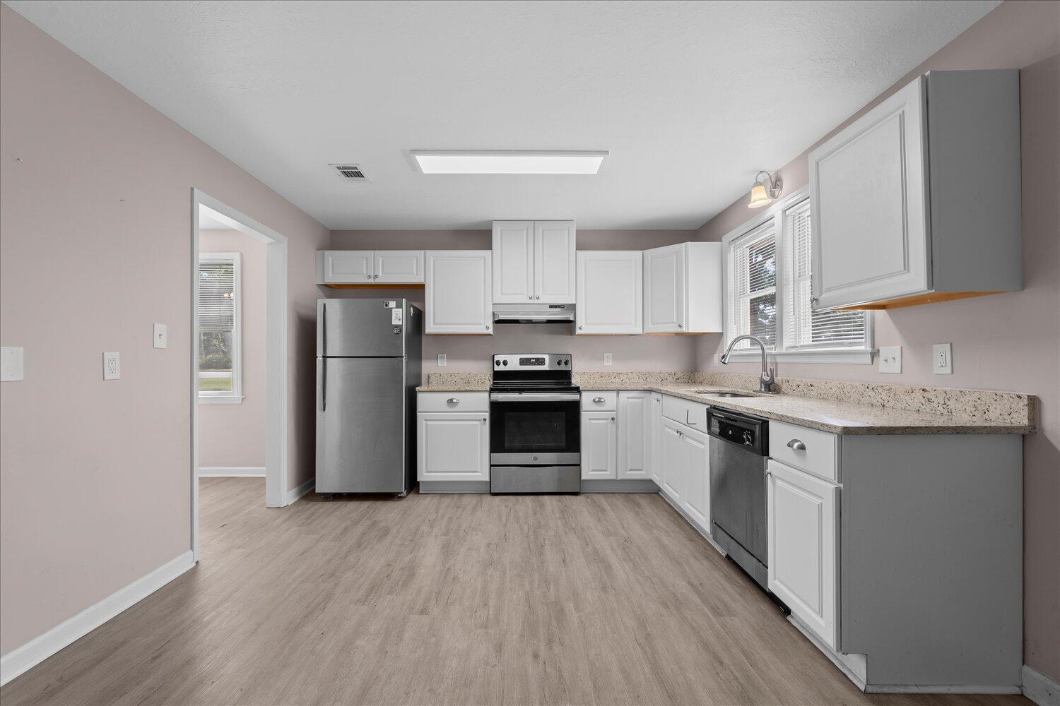 08-2817 Fleming Dr 08R