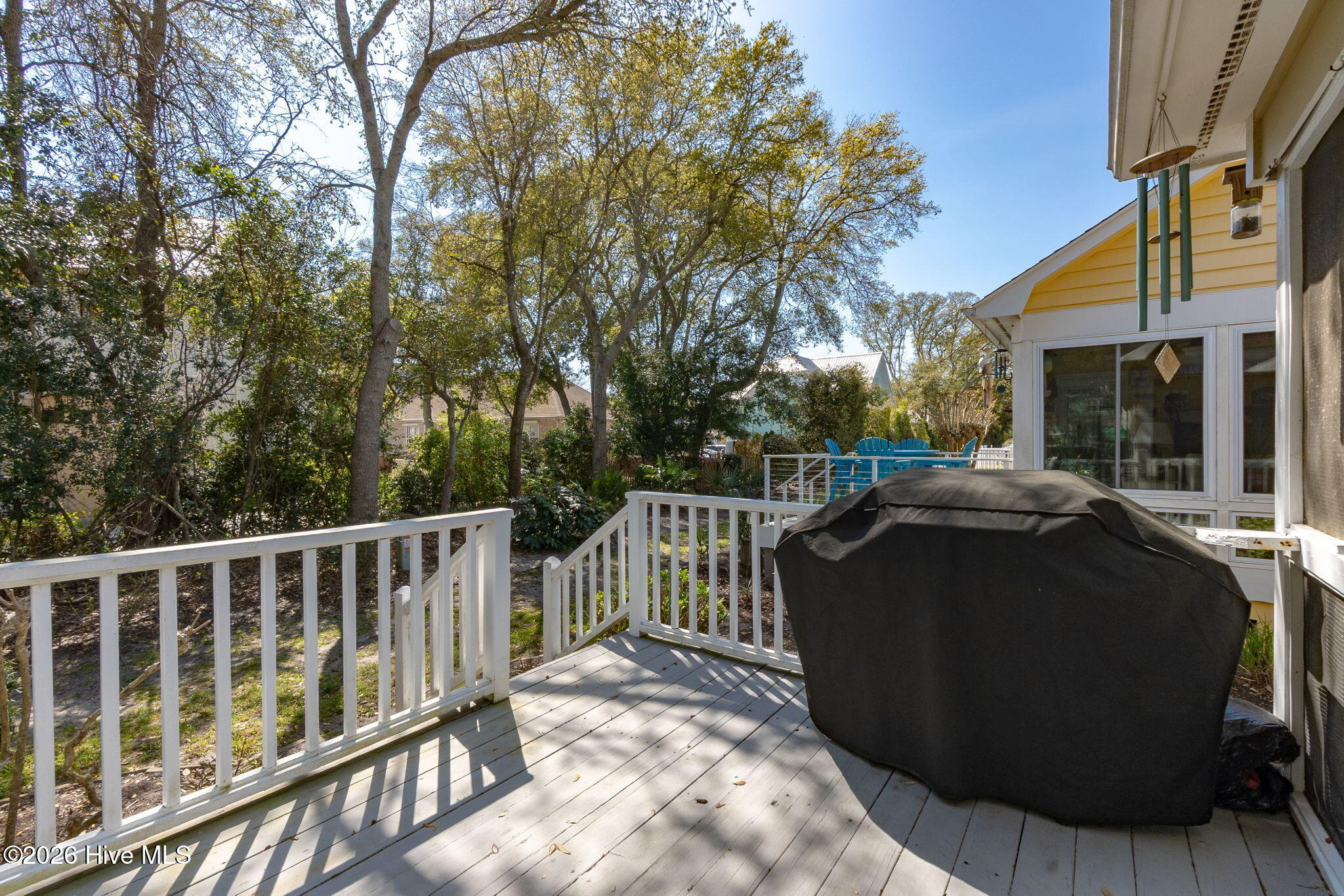 100565940 | Photo 15