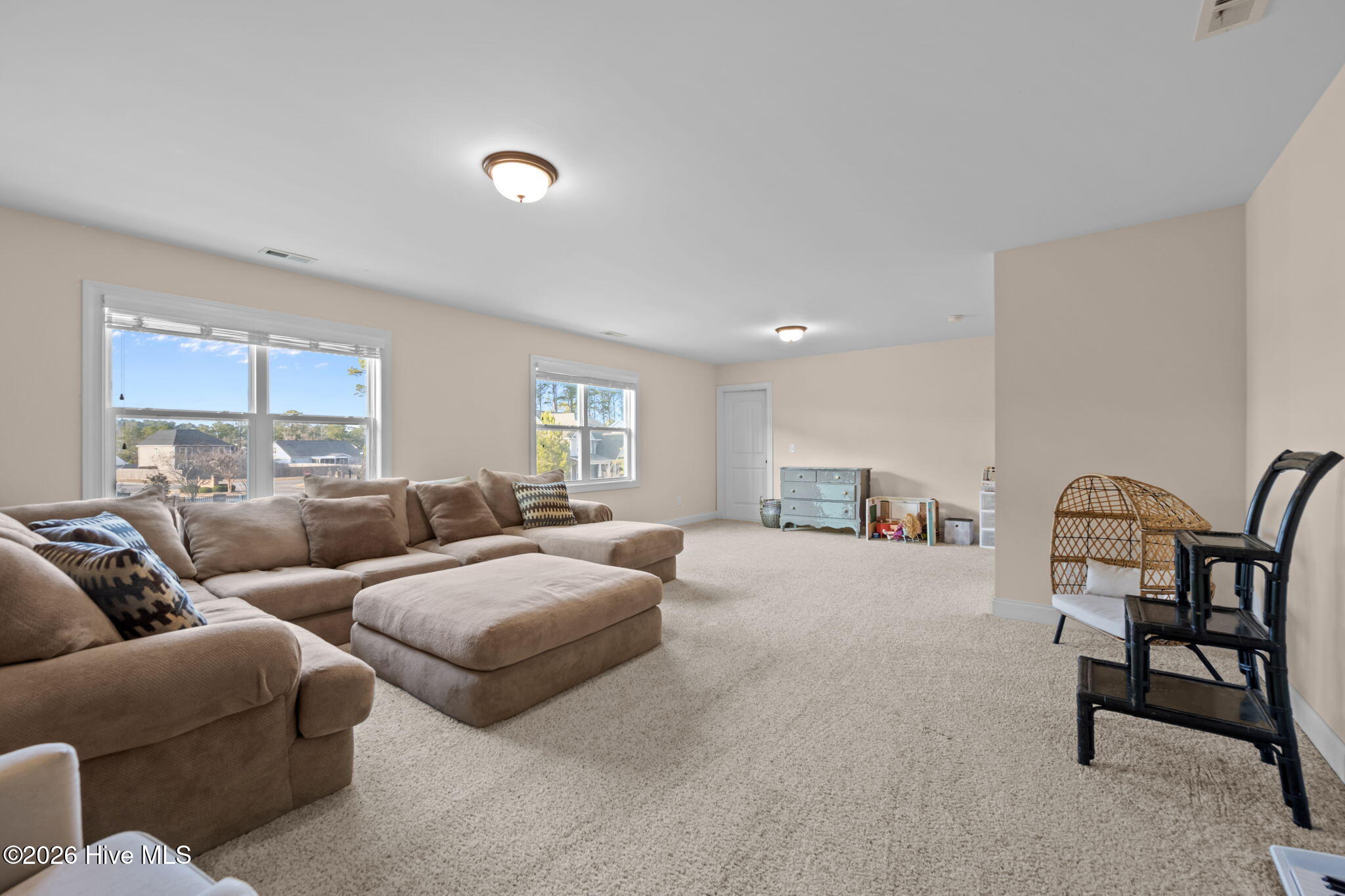 100556667 | Photo 38