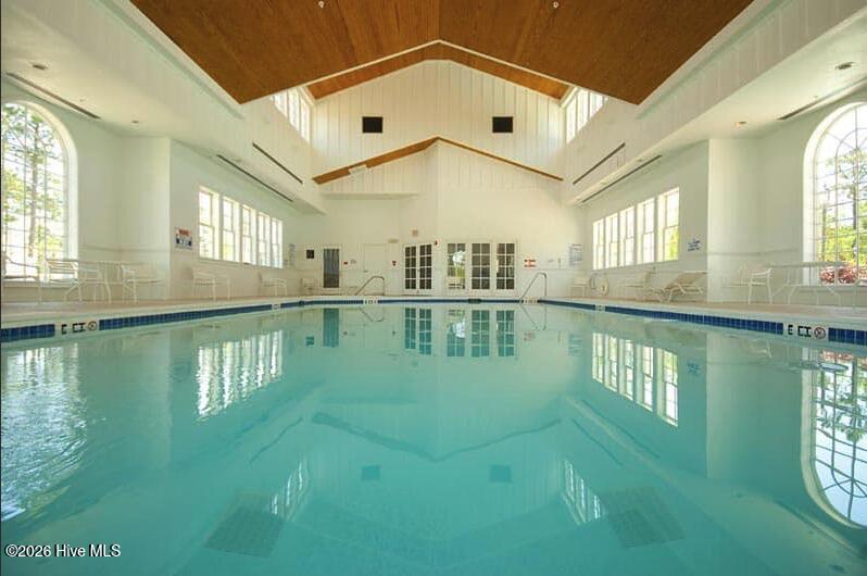 100556078 | Photo 99