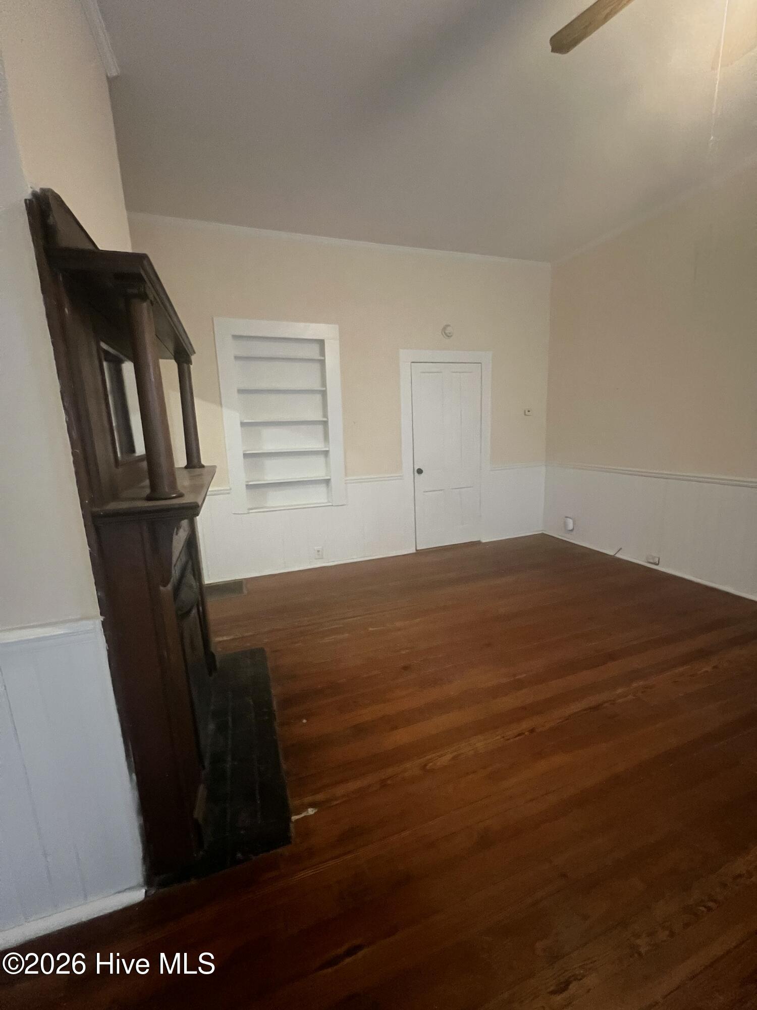 100555003 | Photo 10