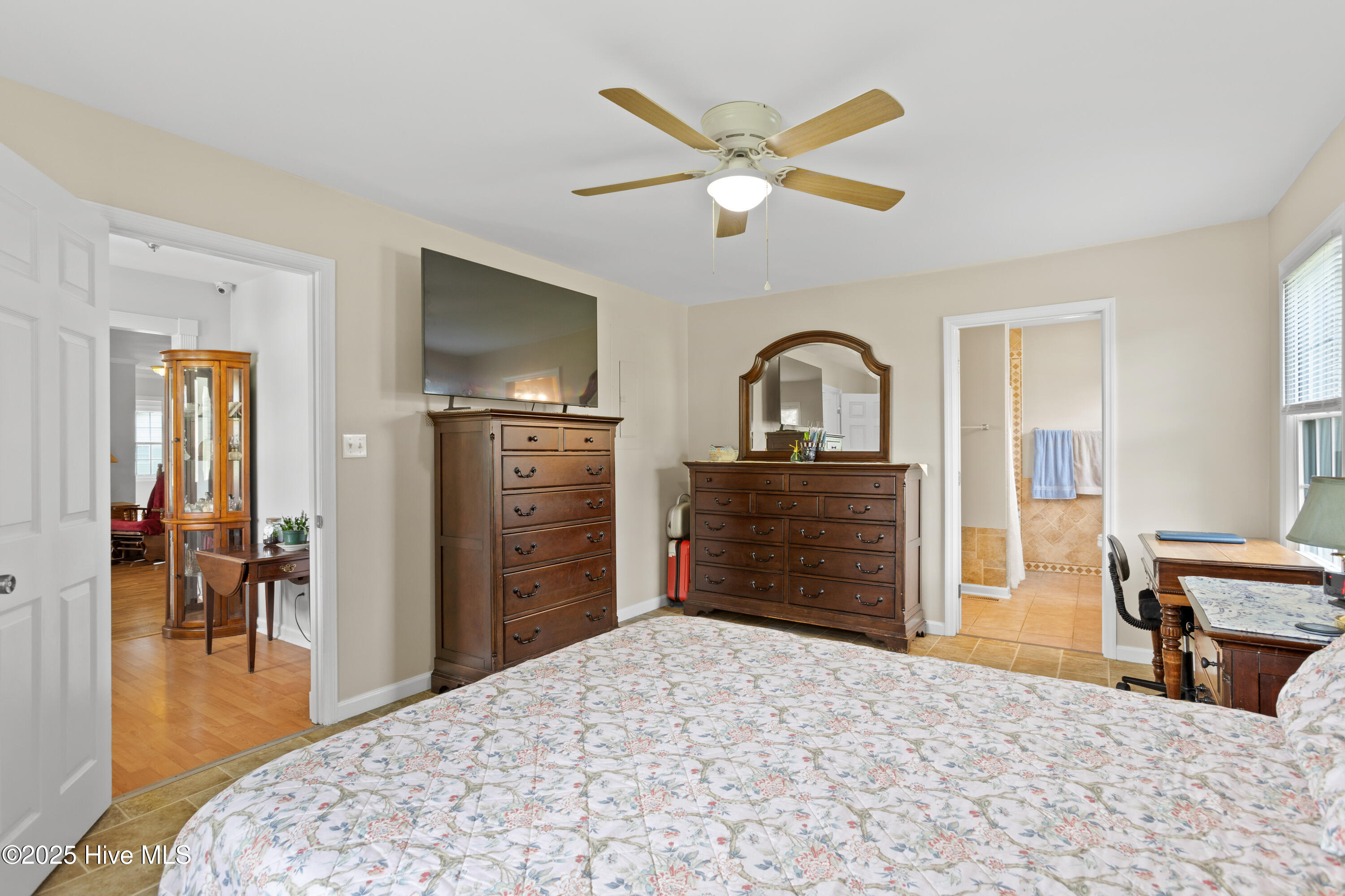 105 University Drive, Jacksonville, NC 28546 – photo 21: Master Bedroom