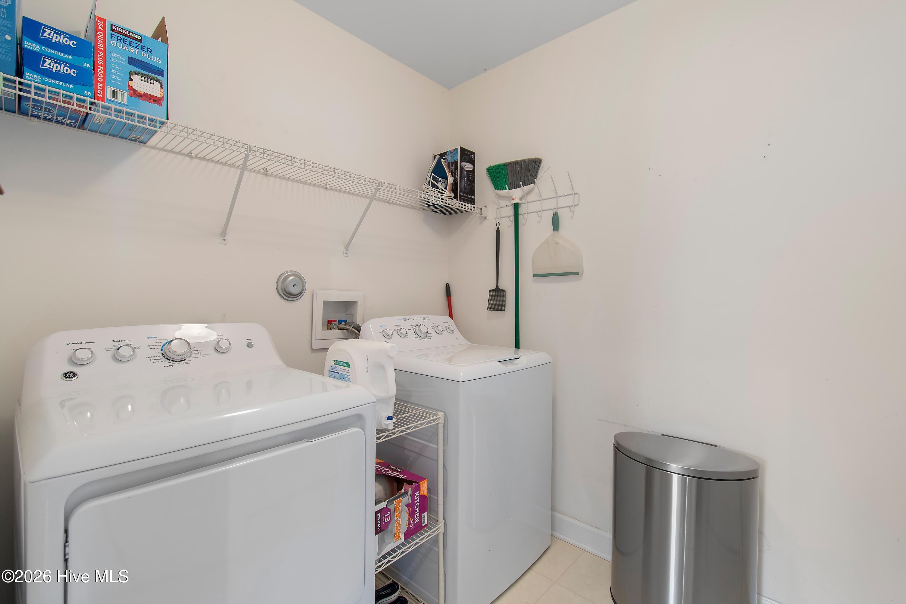 100558212 | Photo 11