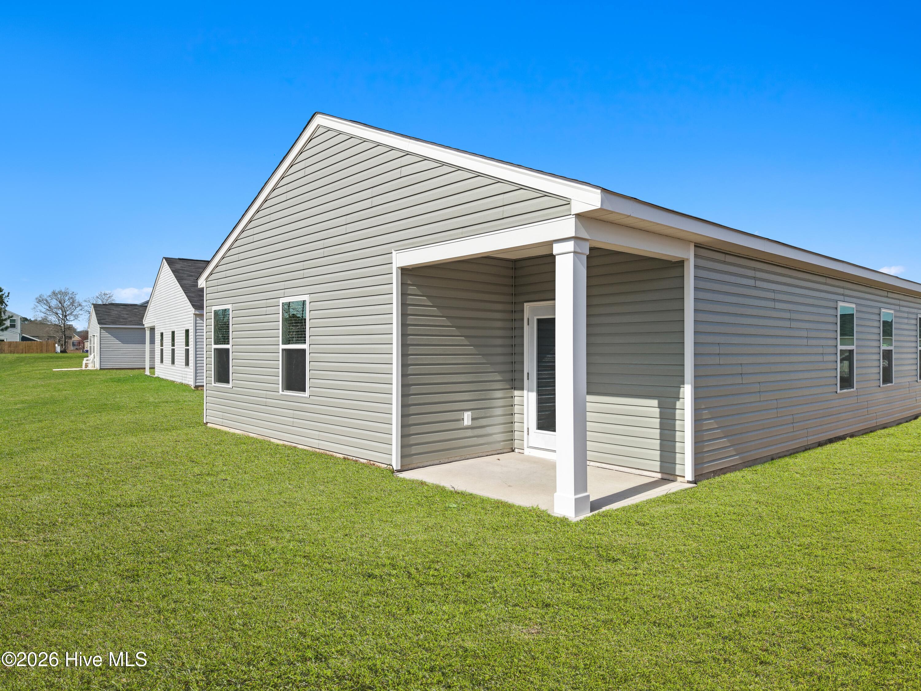 Photo of similar home.