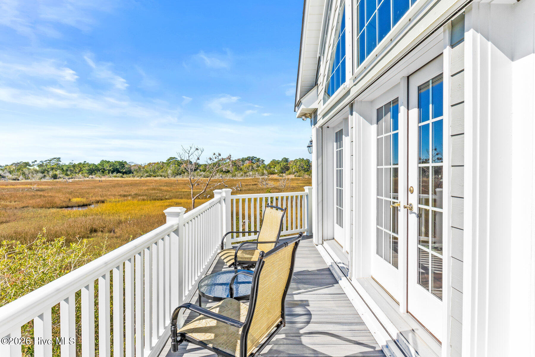 100558042 | Photo 17