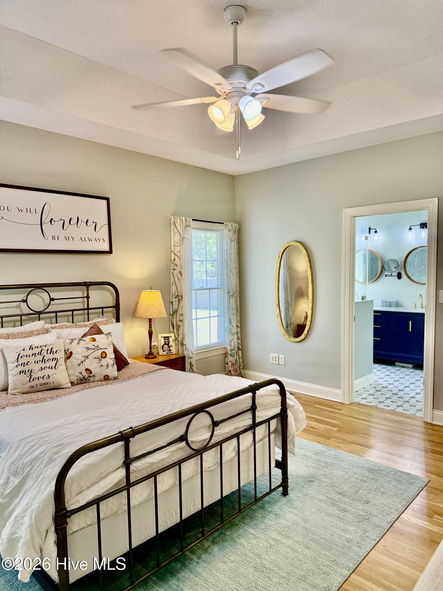 100565672 | Photo 12