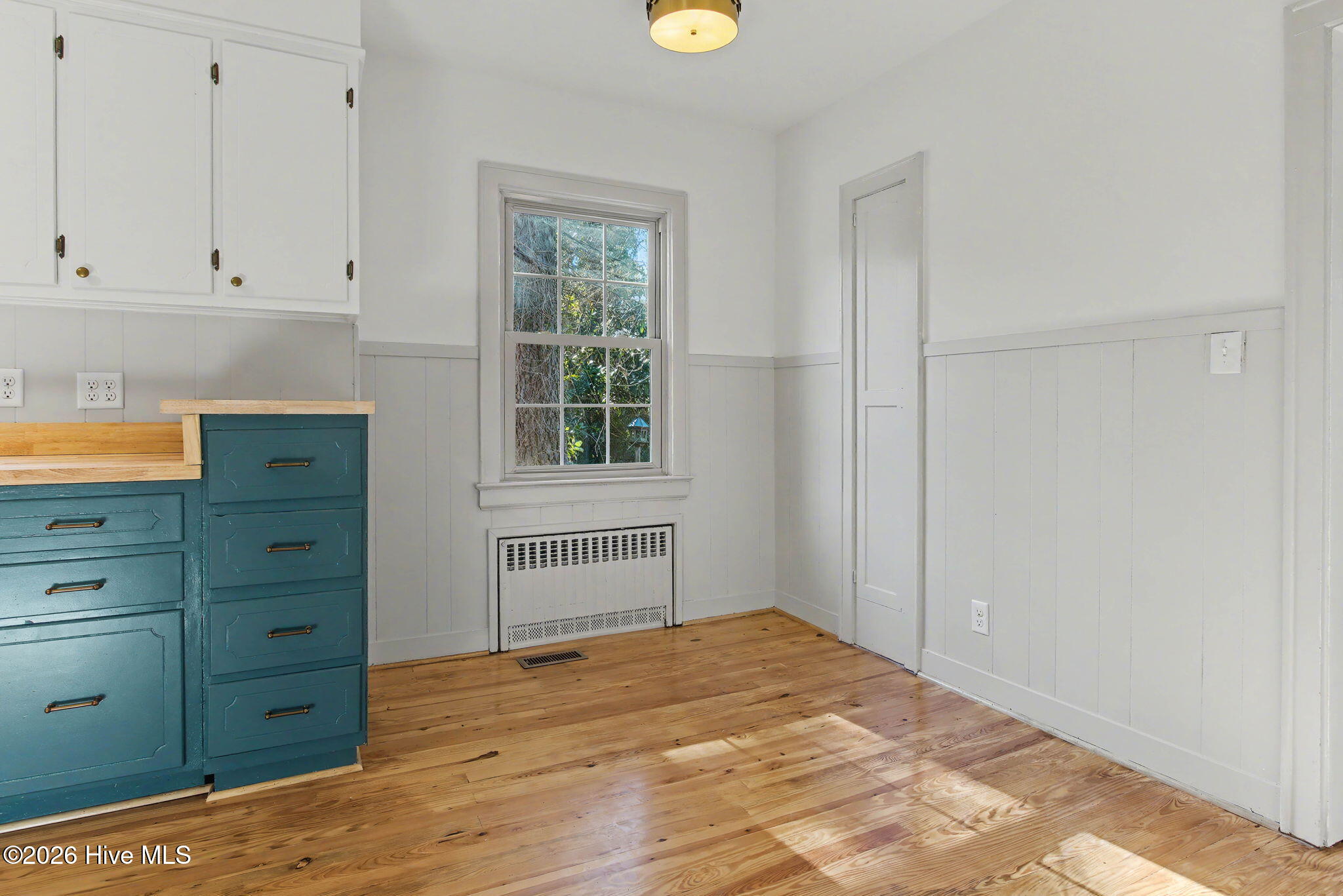 100549818 | Photo 13