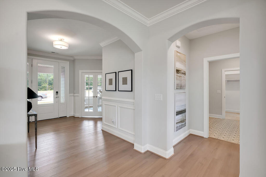 100496816 | Photo 19