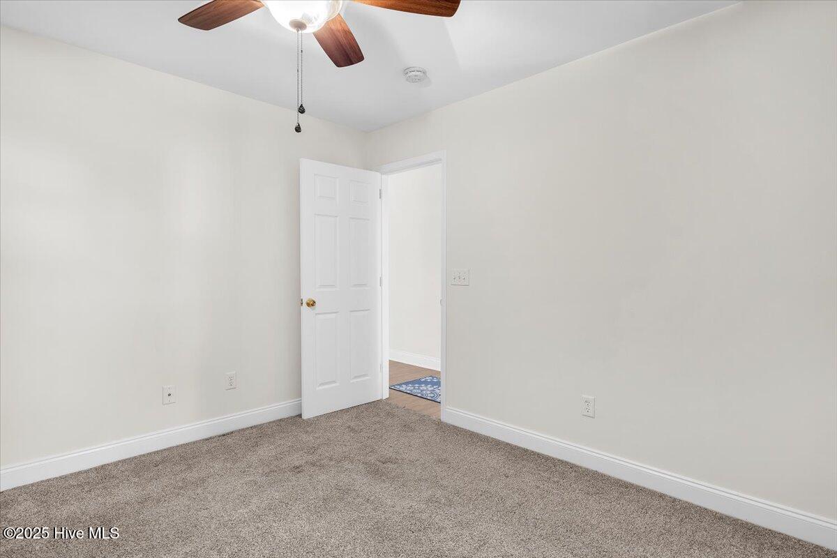 100547110 | Photo 28