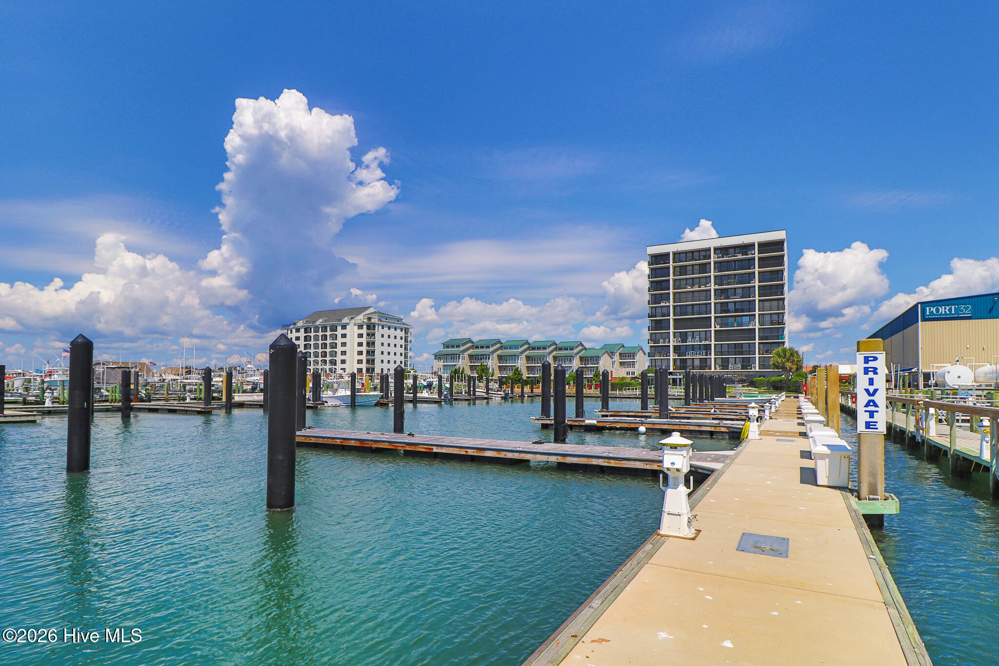 211 Arendell Street UNIT 401 Leeward Harbor, Morehead City, NC, 28557