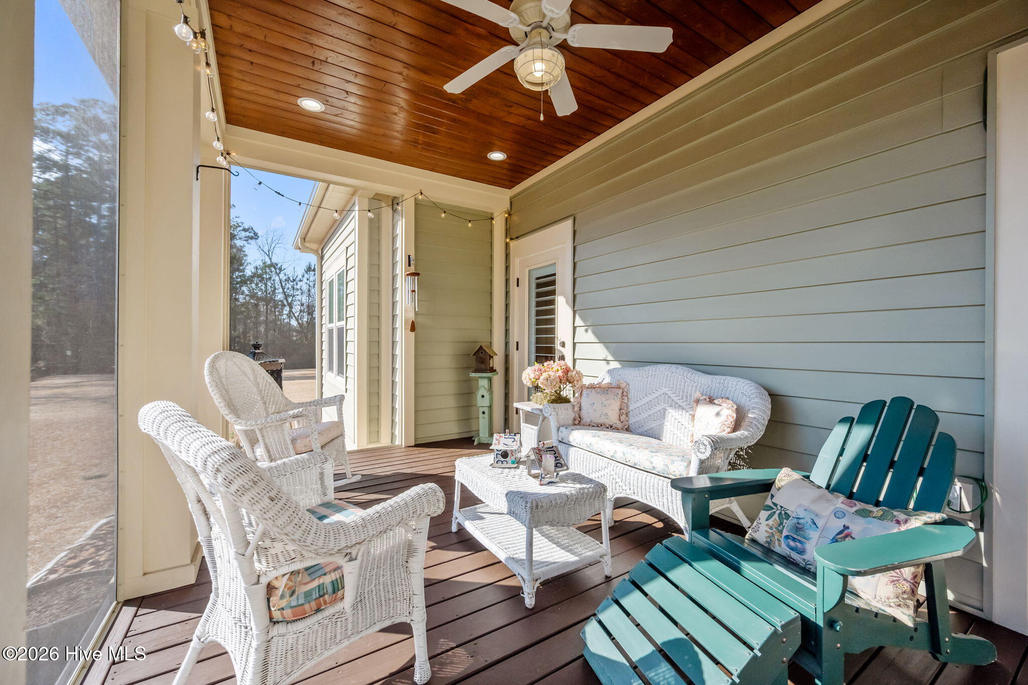 100546497 | Photo 14