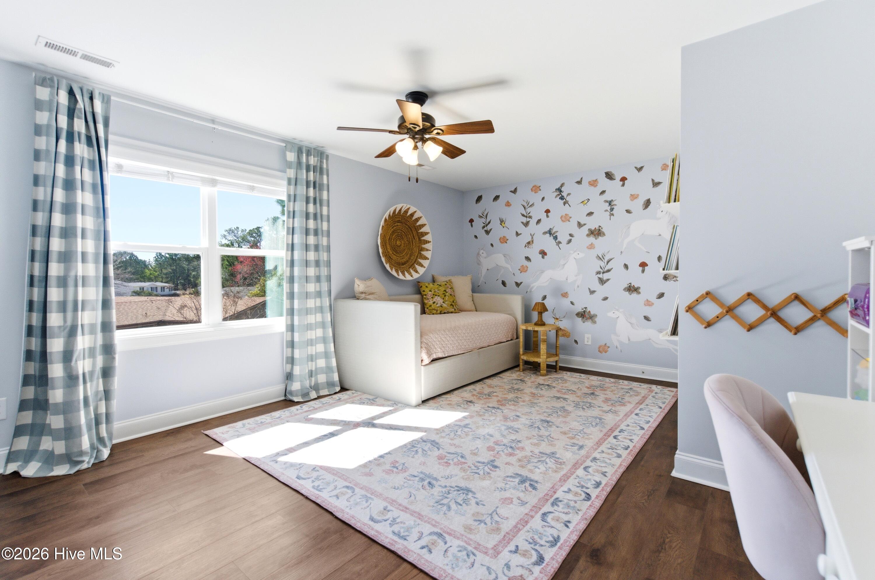 100561157 | Photo 41