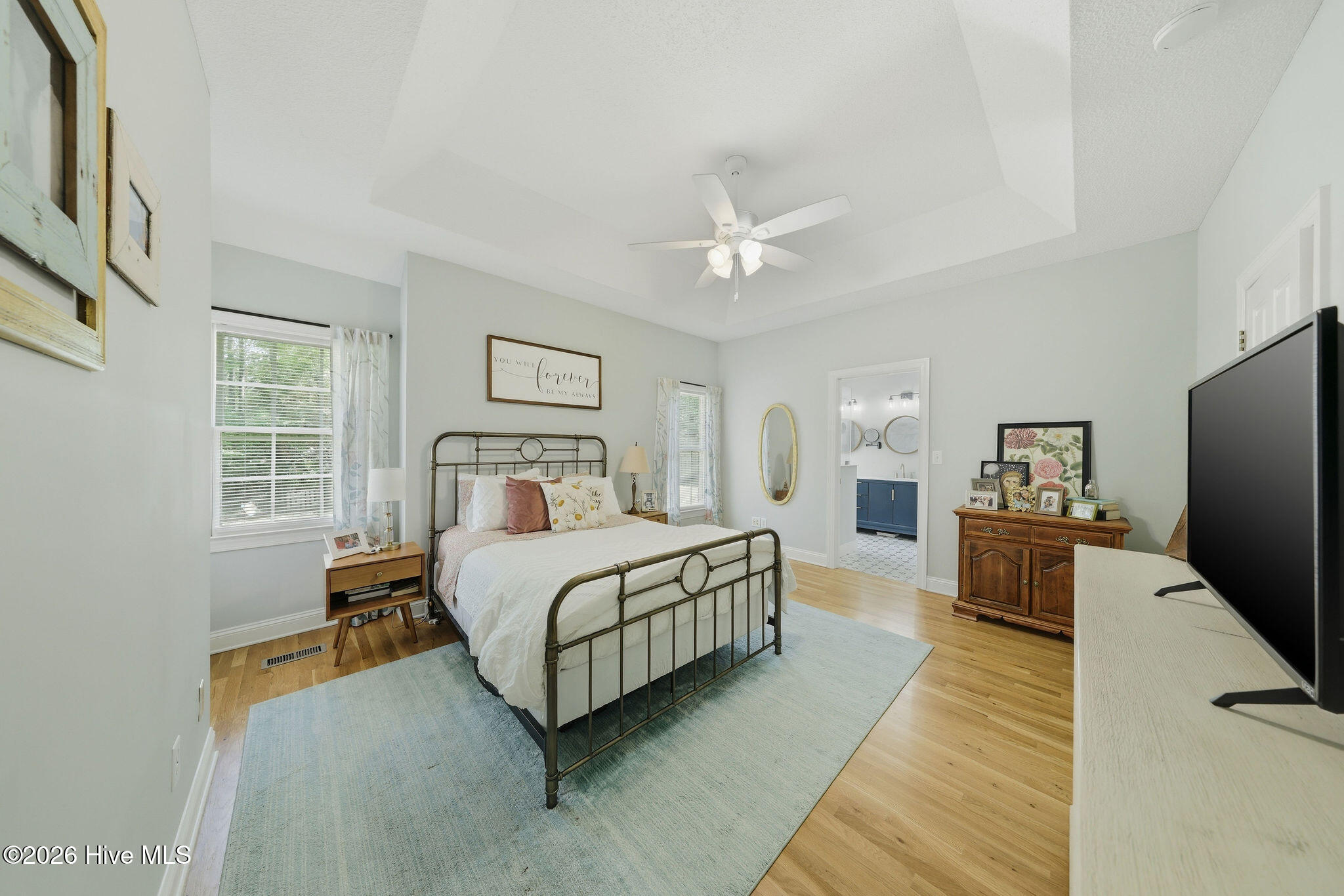 100565672 | Photo 30