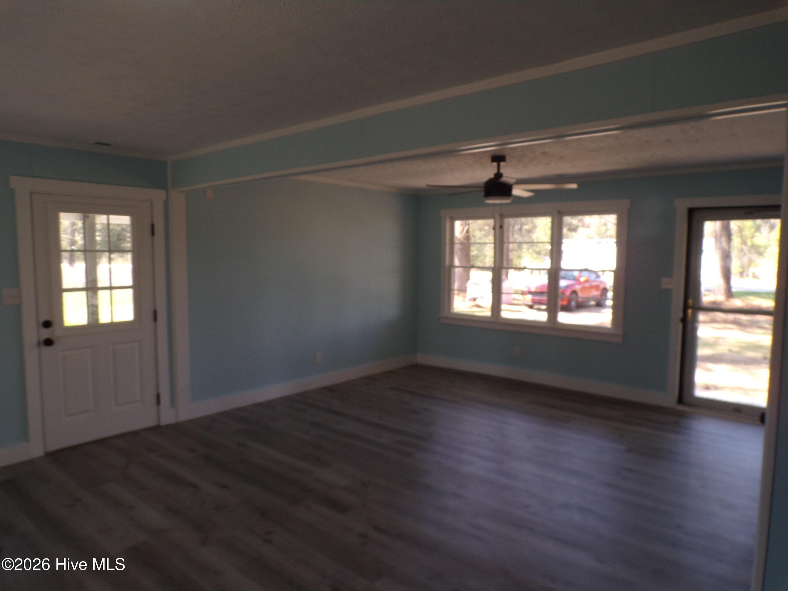 100562942 | Photo 20