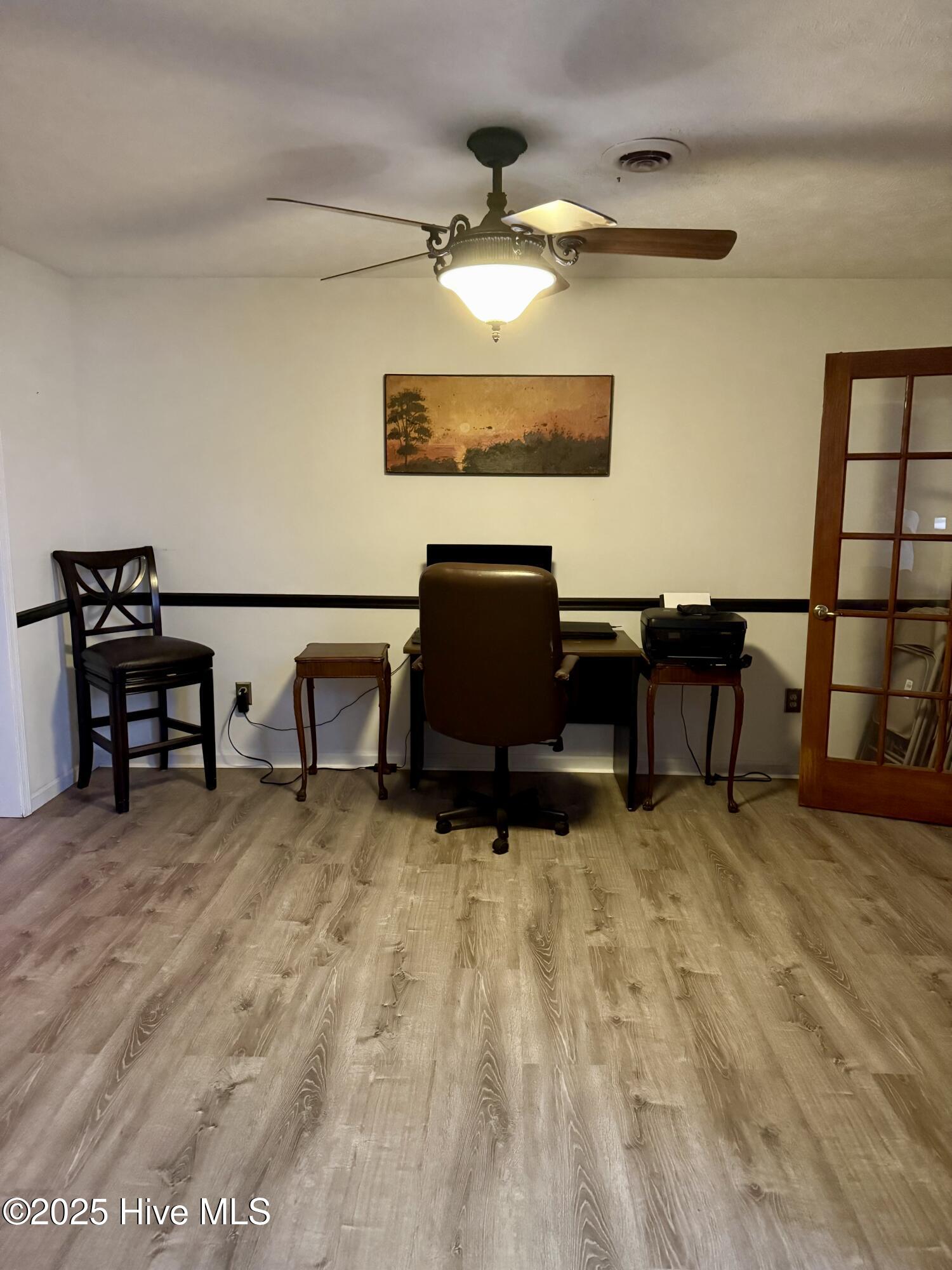 100524806 | Photo 16