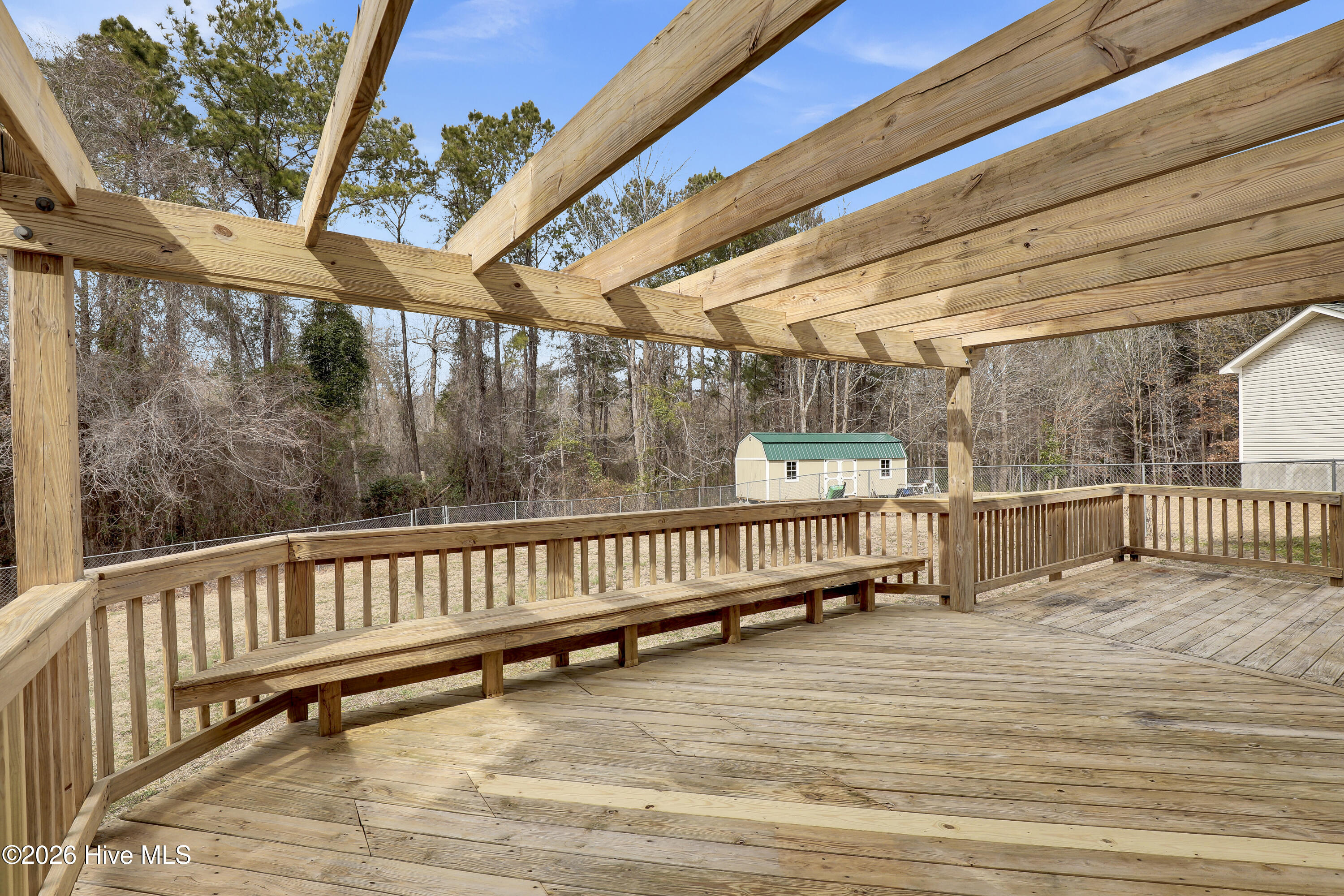 100556973 | Photo 27