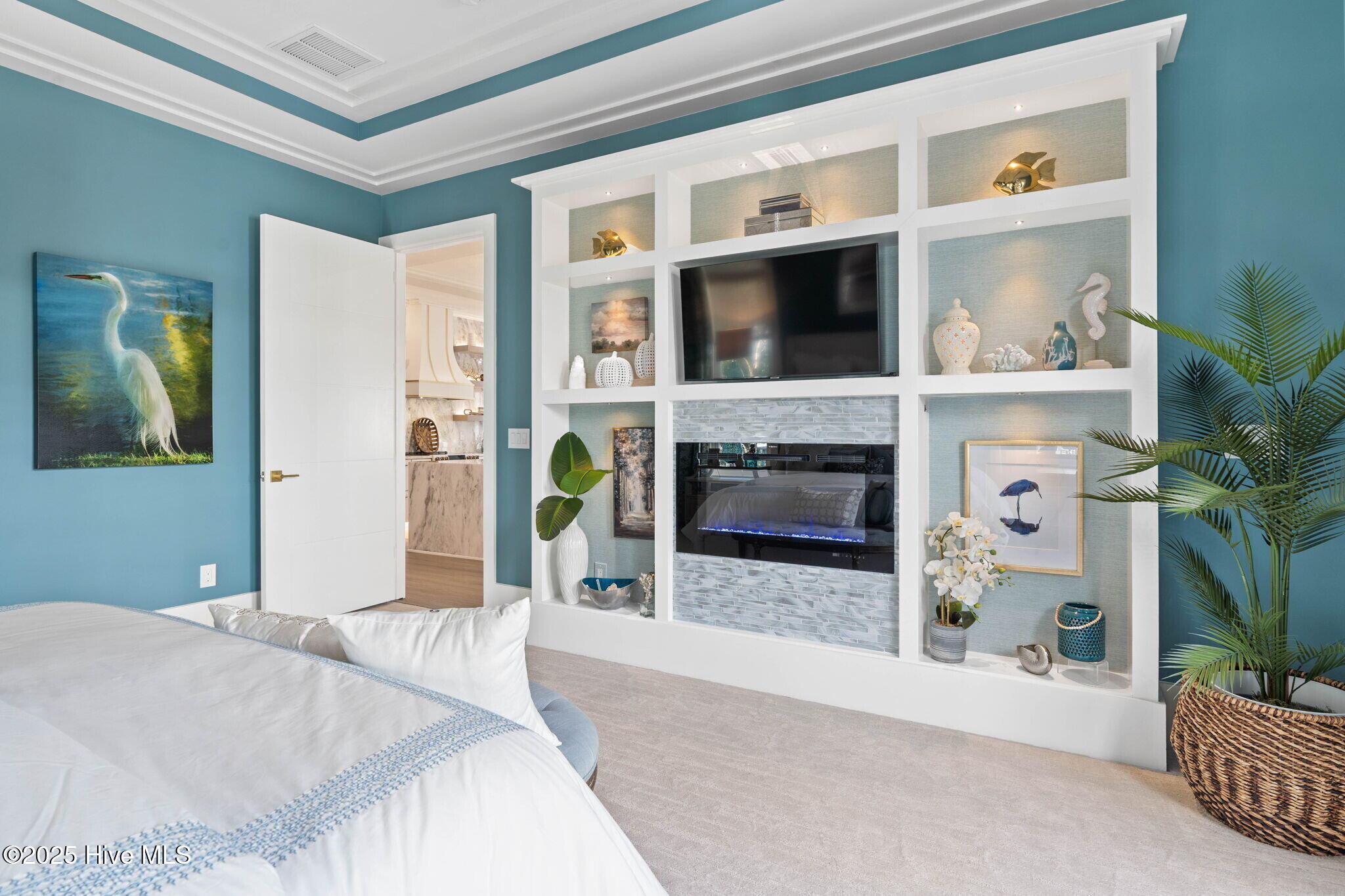 100516902 | Photo 43