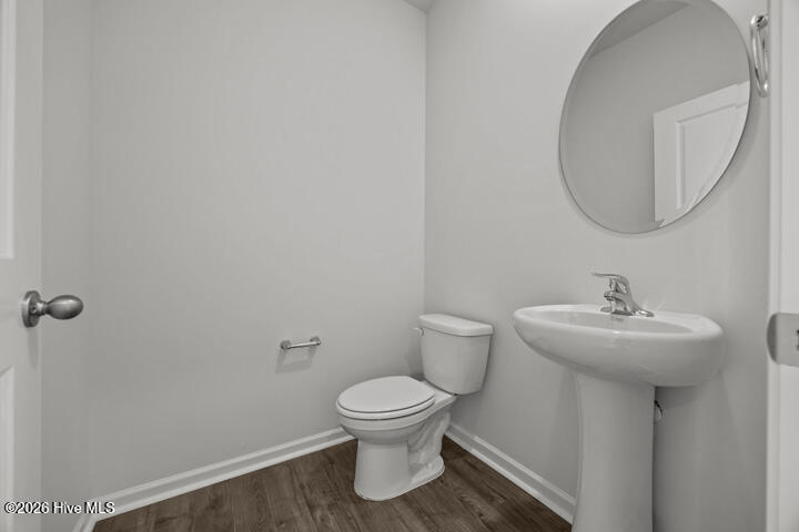 9-web-or-mls-1130 Queensland Lane_012