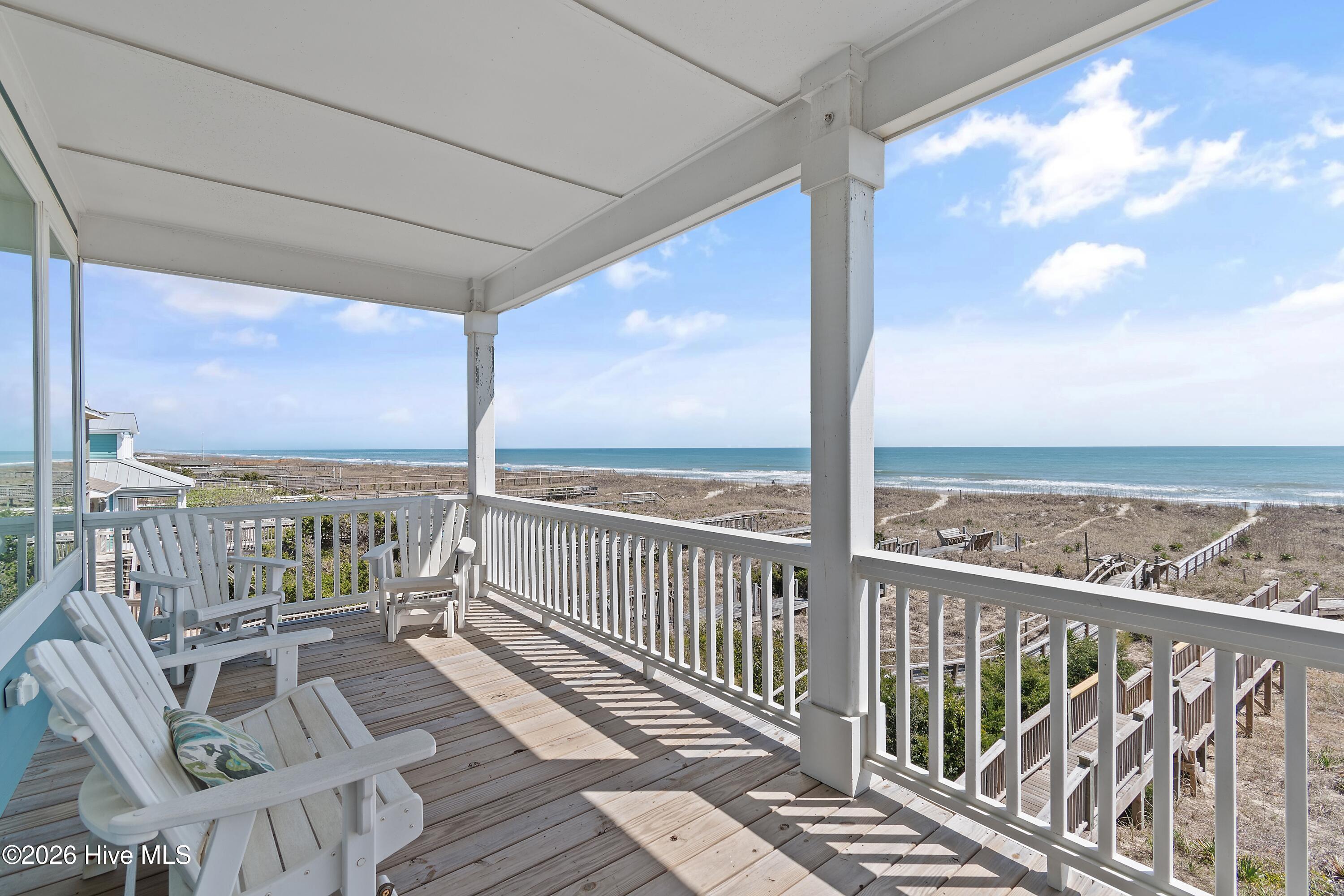 100564147 | Photo 52