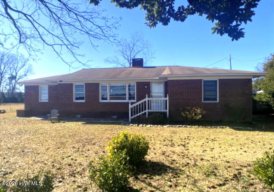 Exterior photo of 13570 N Lake Road, Engelhard, NC 27824. MLS: 100595548