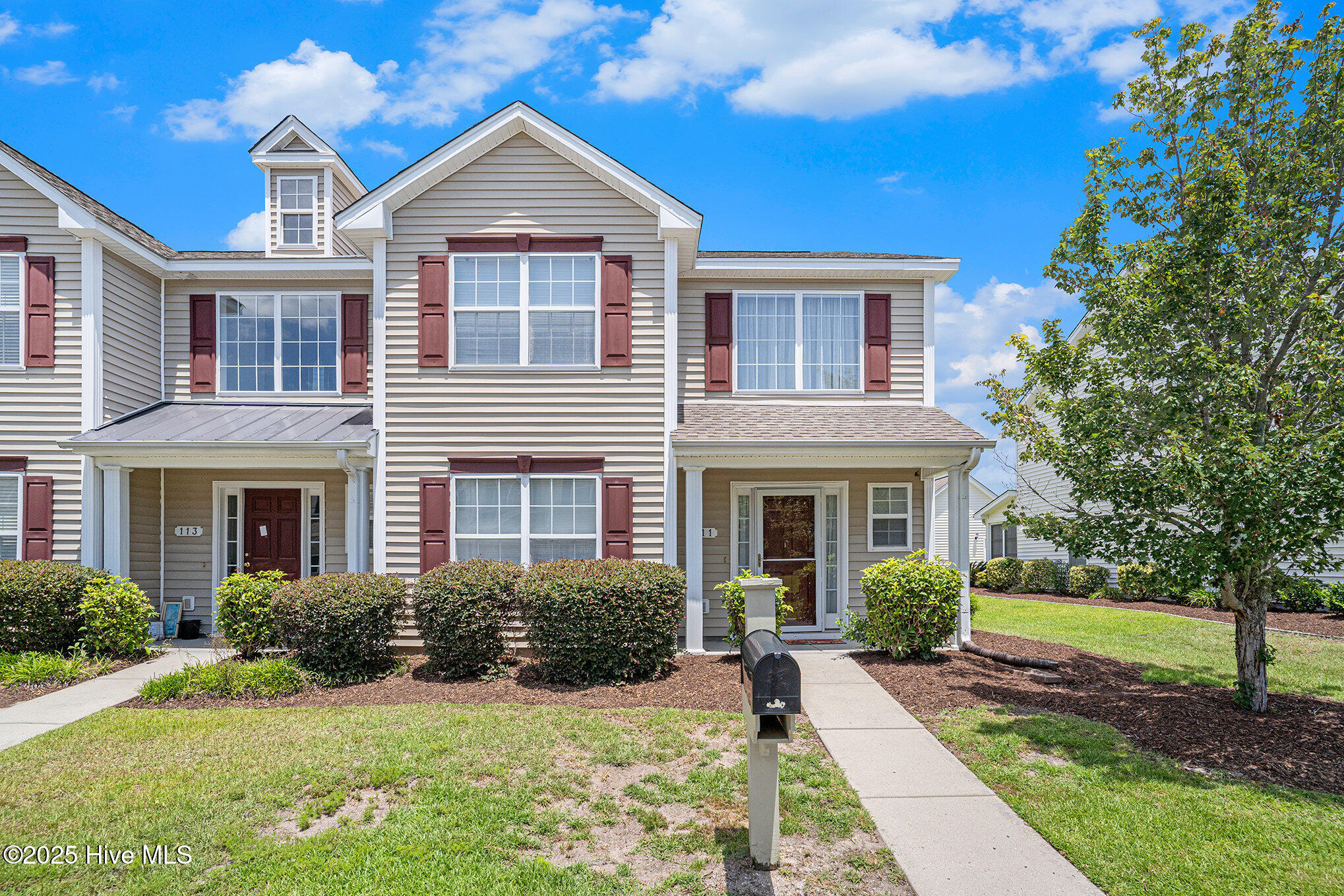 100520247 | Photo 41