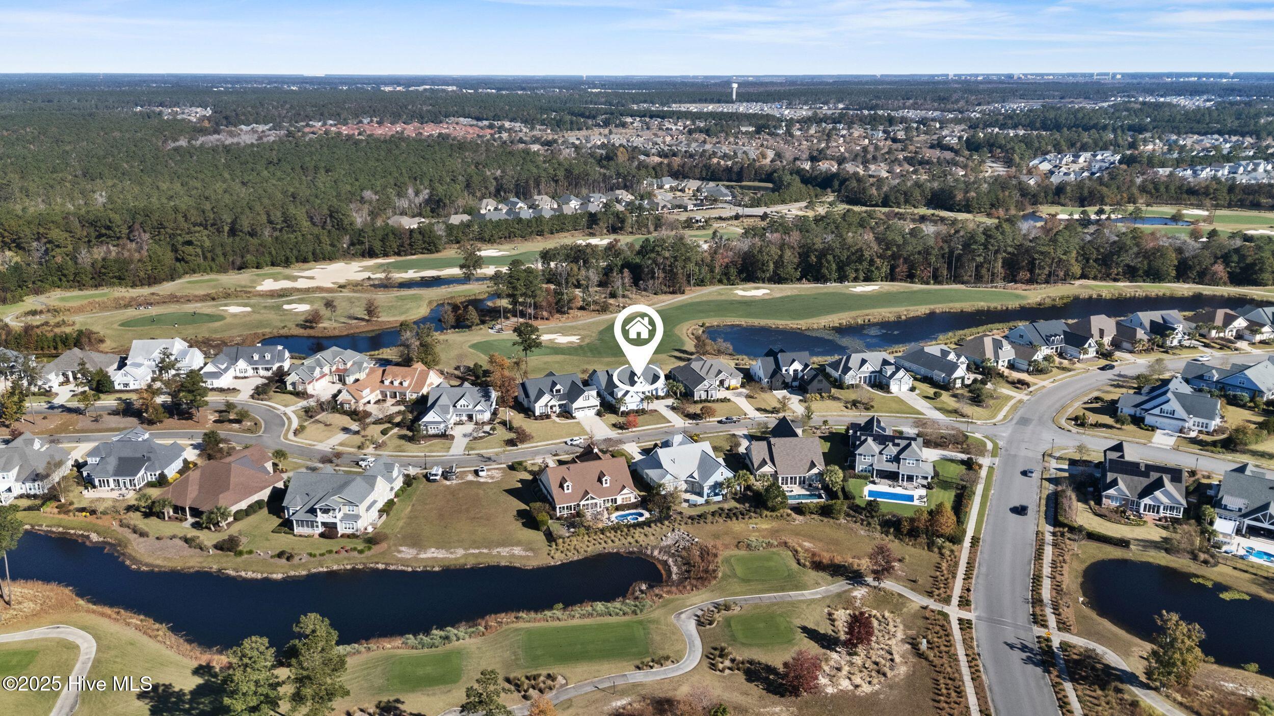 100541270 | Photo 19