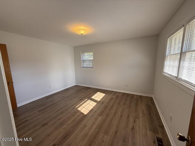 100538023 | Photo 18