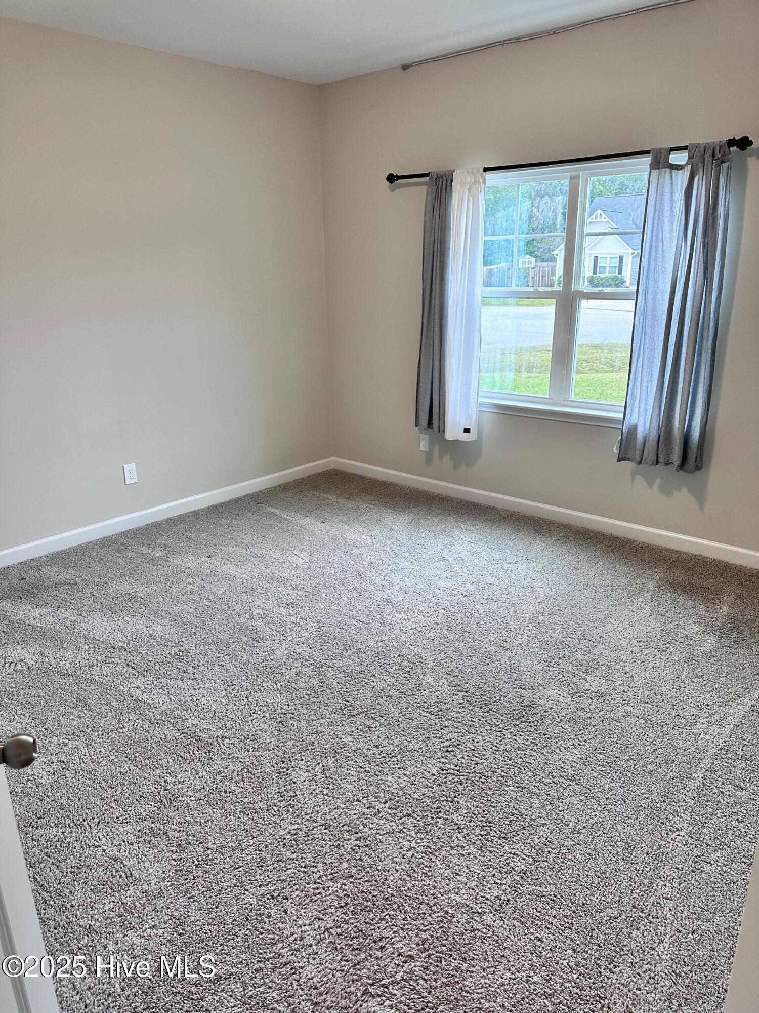 503 Violet Court, Maysville, NC 28555 – photo 17: Bdrm3(1)