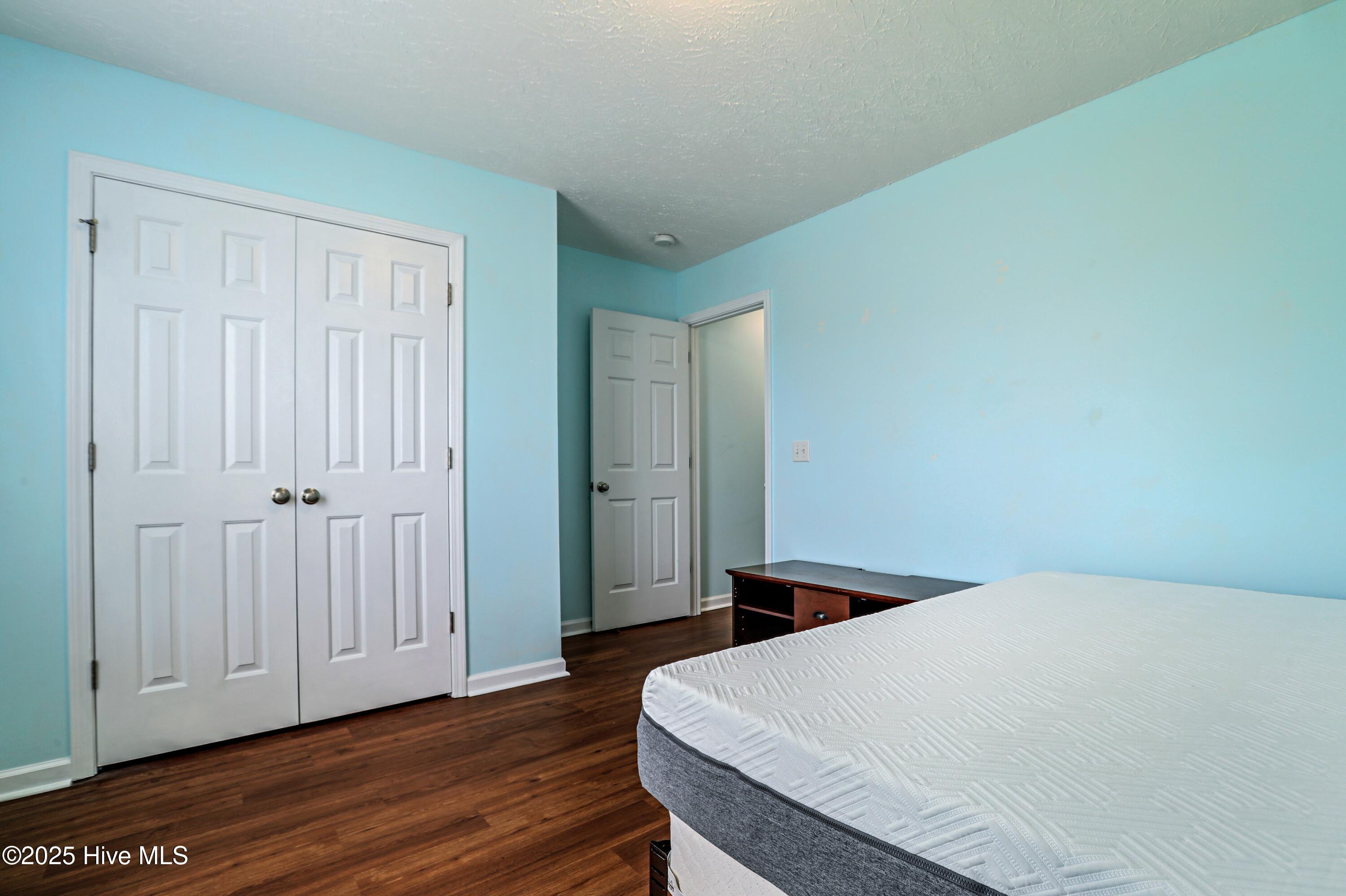 100506631 | Photo 21