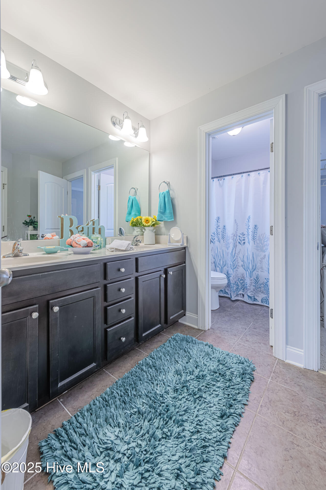 100524839 | Photo 71